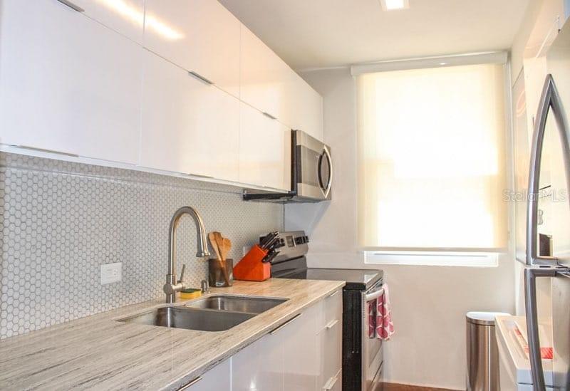 306 VILLAMIL ST #504