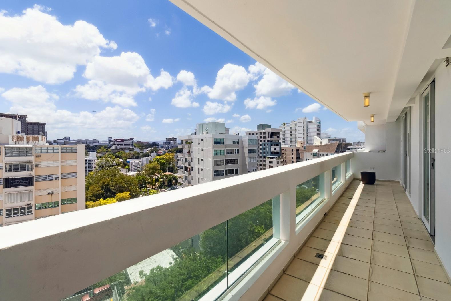 1362 MAGDALENA AVE E #1002