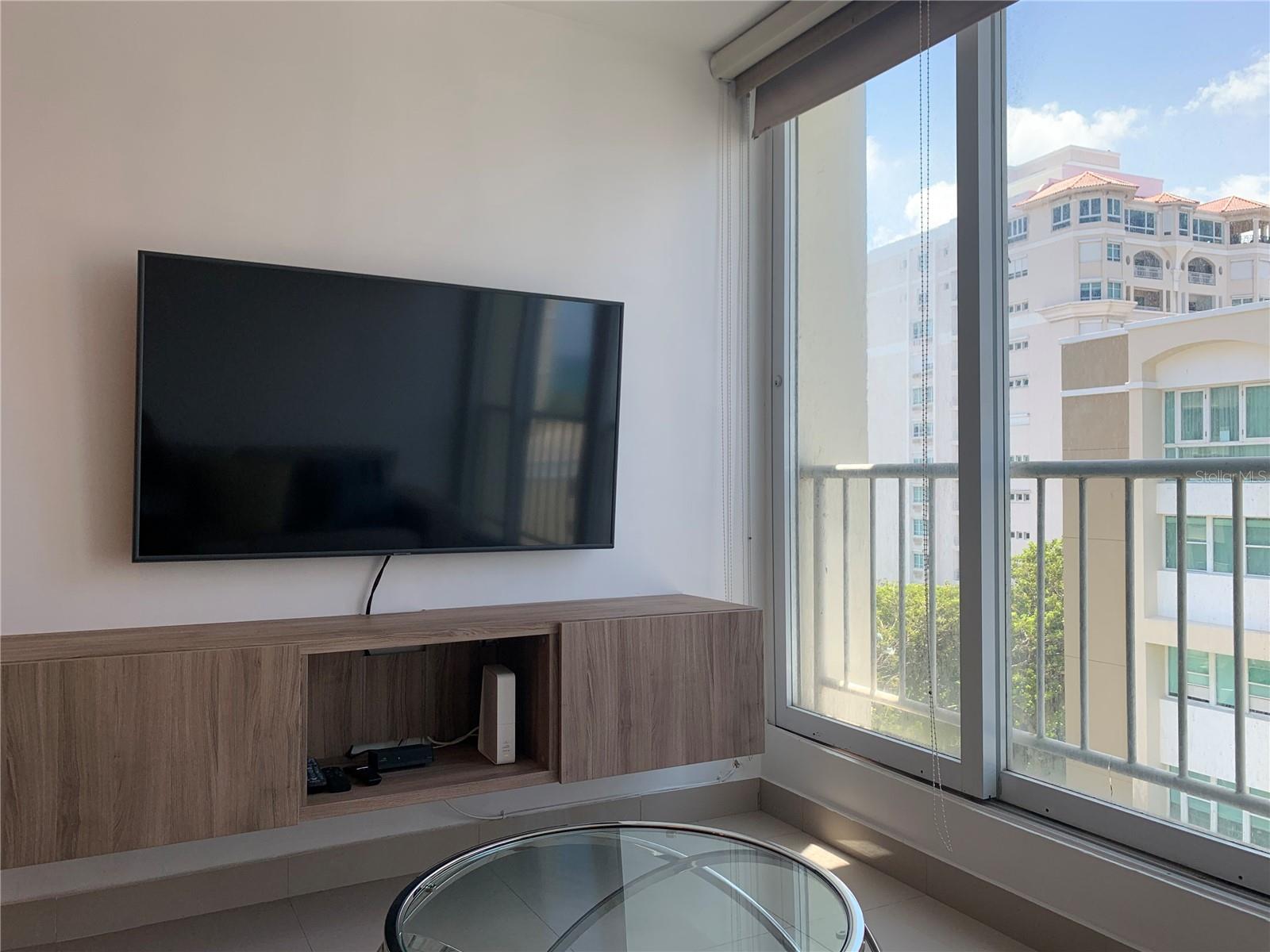 1802 MC LEARY AVE #802