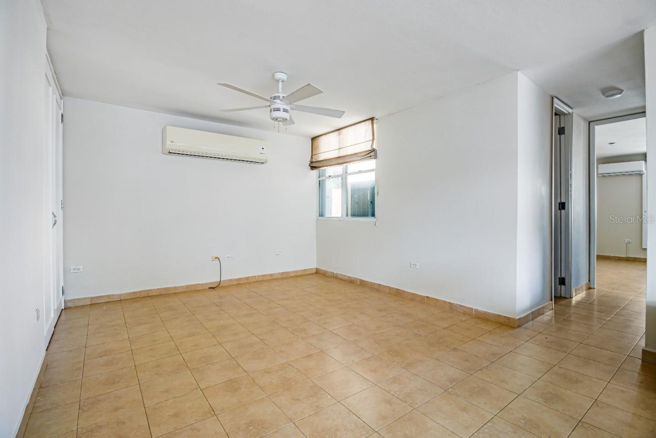 FULL POWER GENERATOR KINGS COURT 80 ST #804