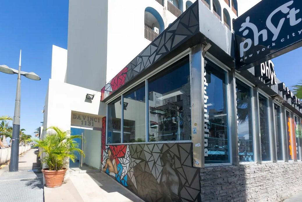 1131 ASHFORD AVE #04