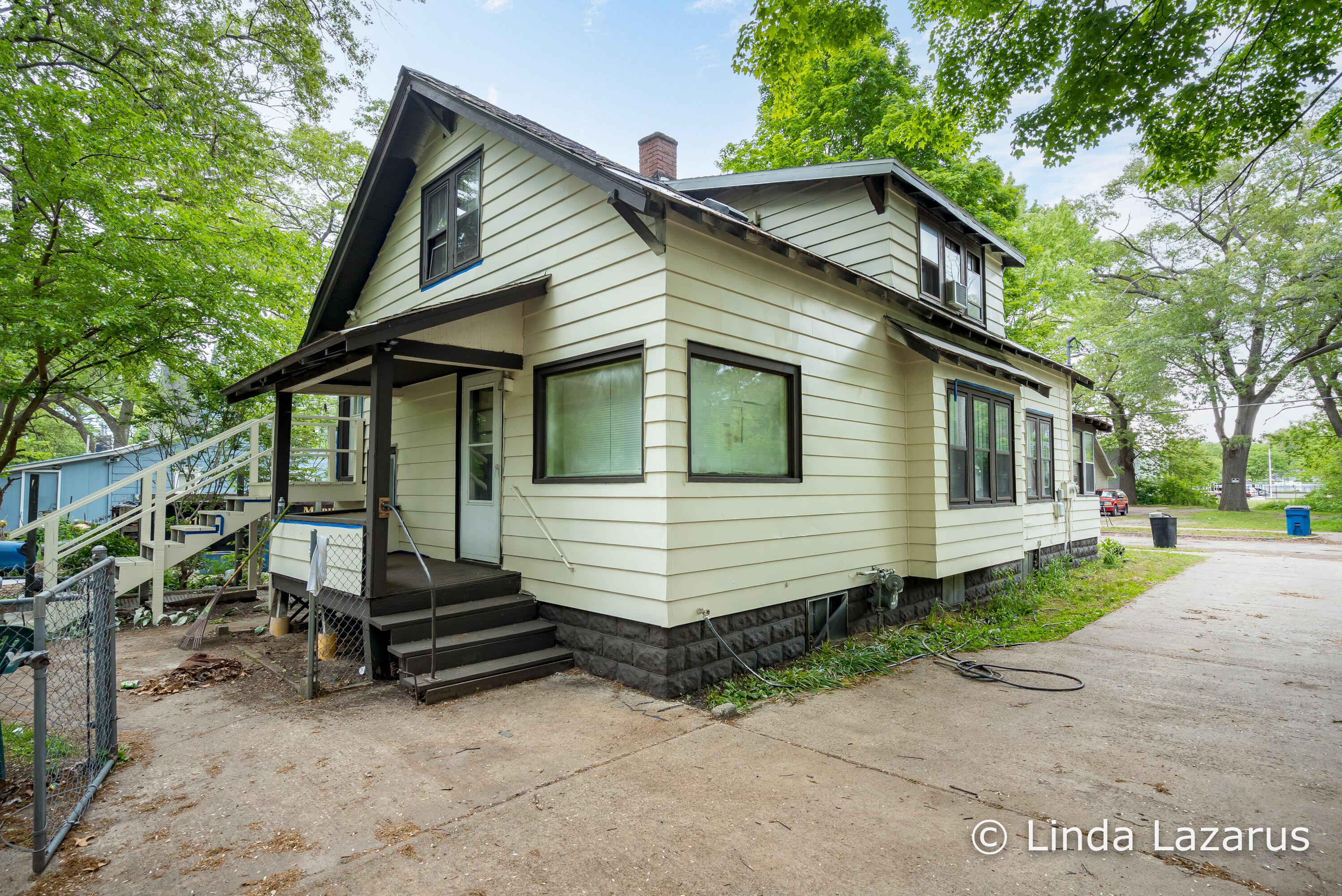 3017 Sanford Street