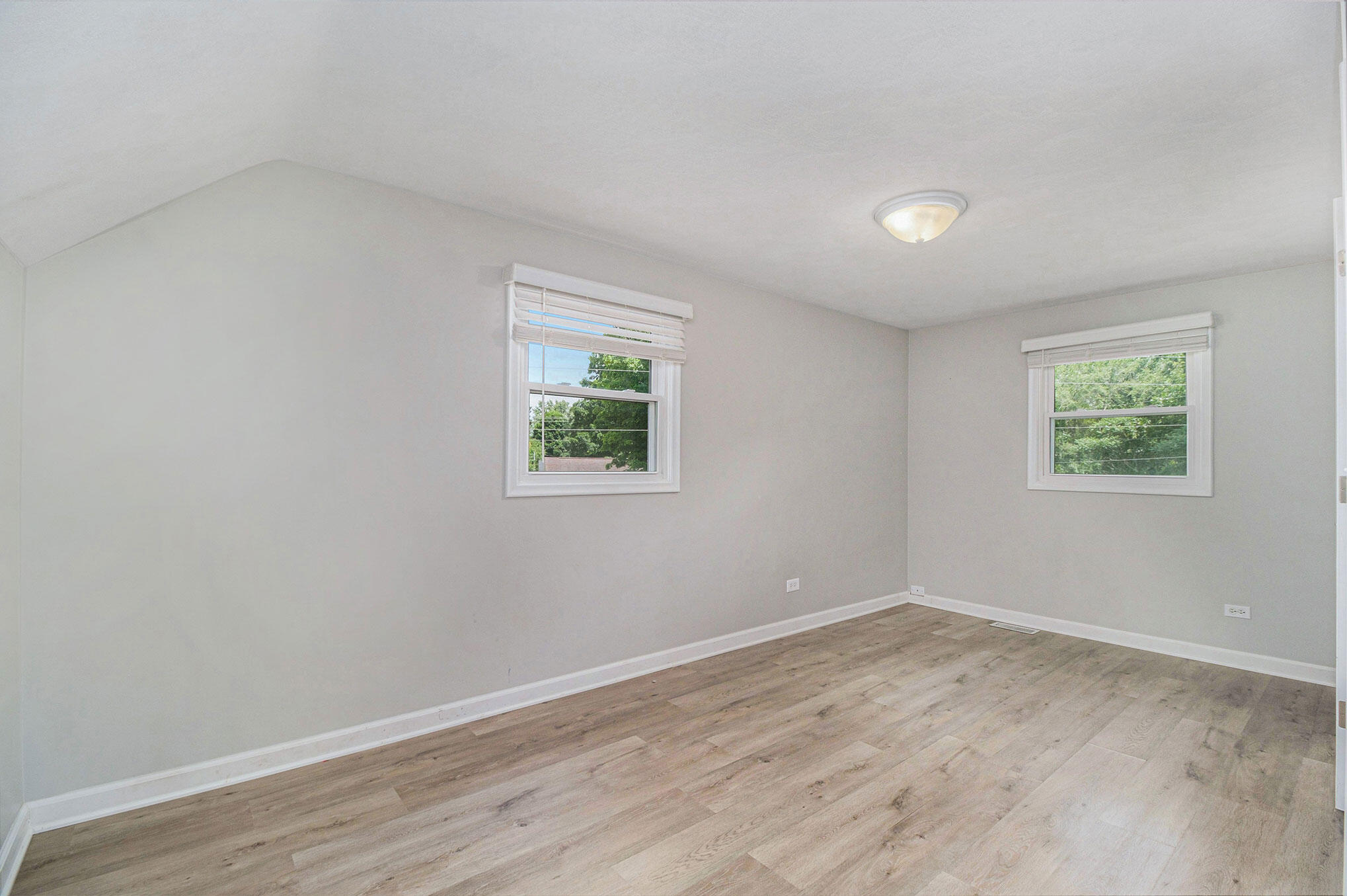 601 W George Court