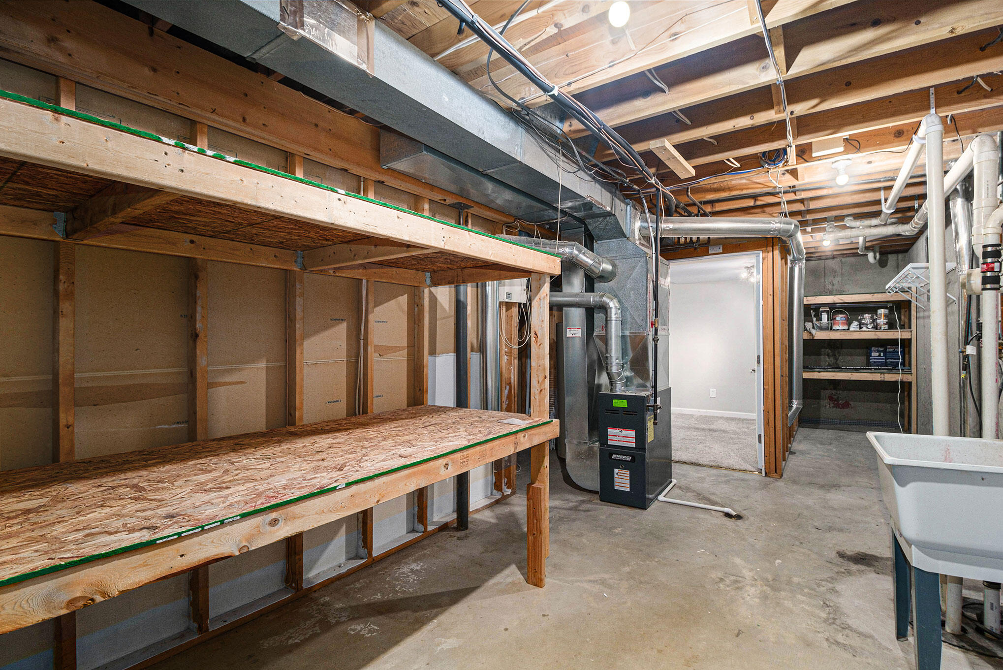 601 W George Court