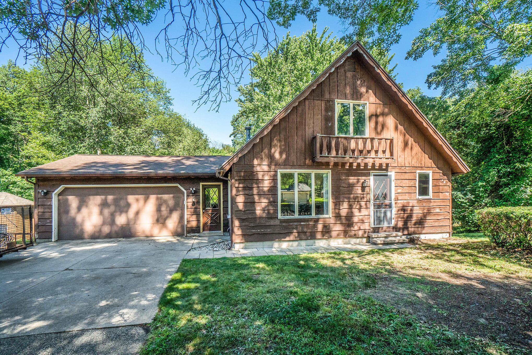 789 Shadybrook Drive