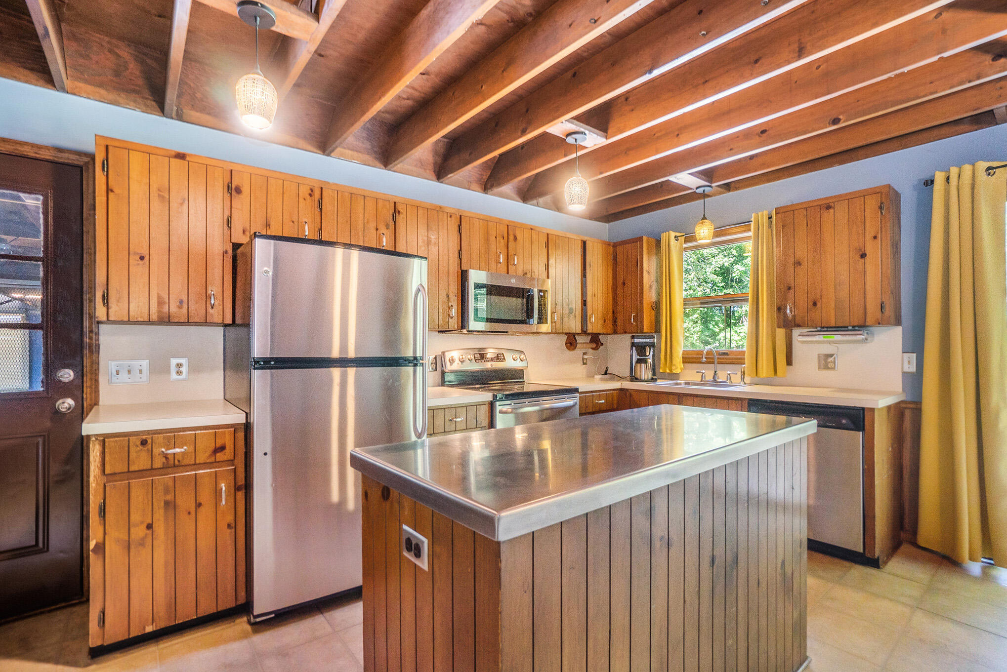 789 Shadybrook Drive