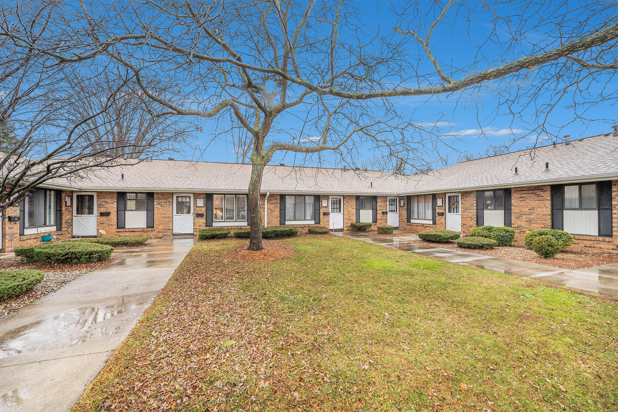 19 Old Mill Drive, 11