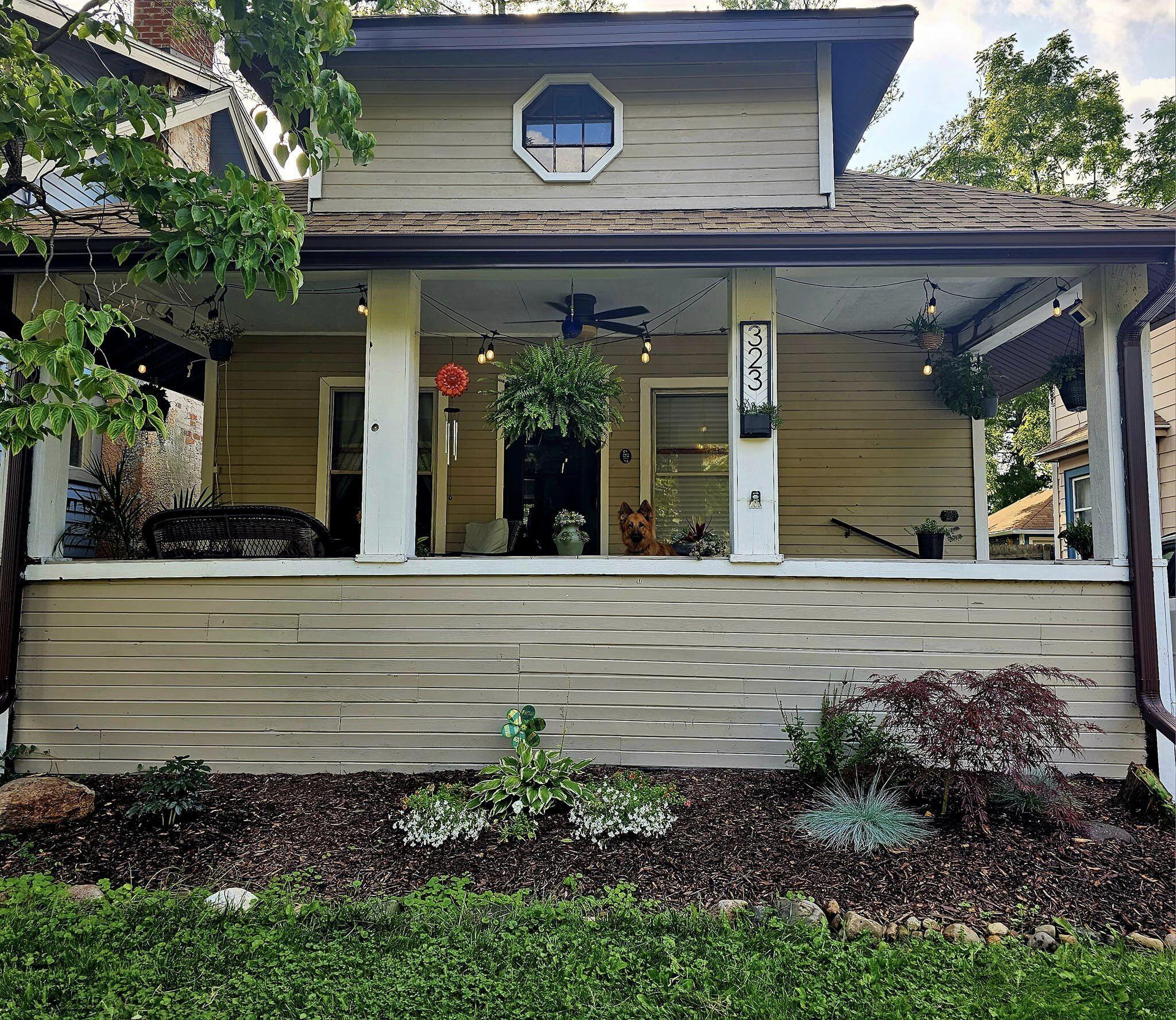 323 N Clemens Avenue