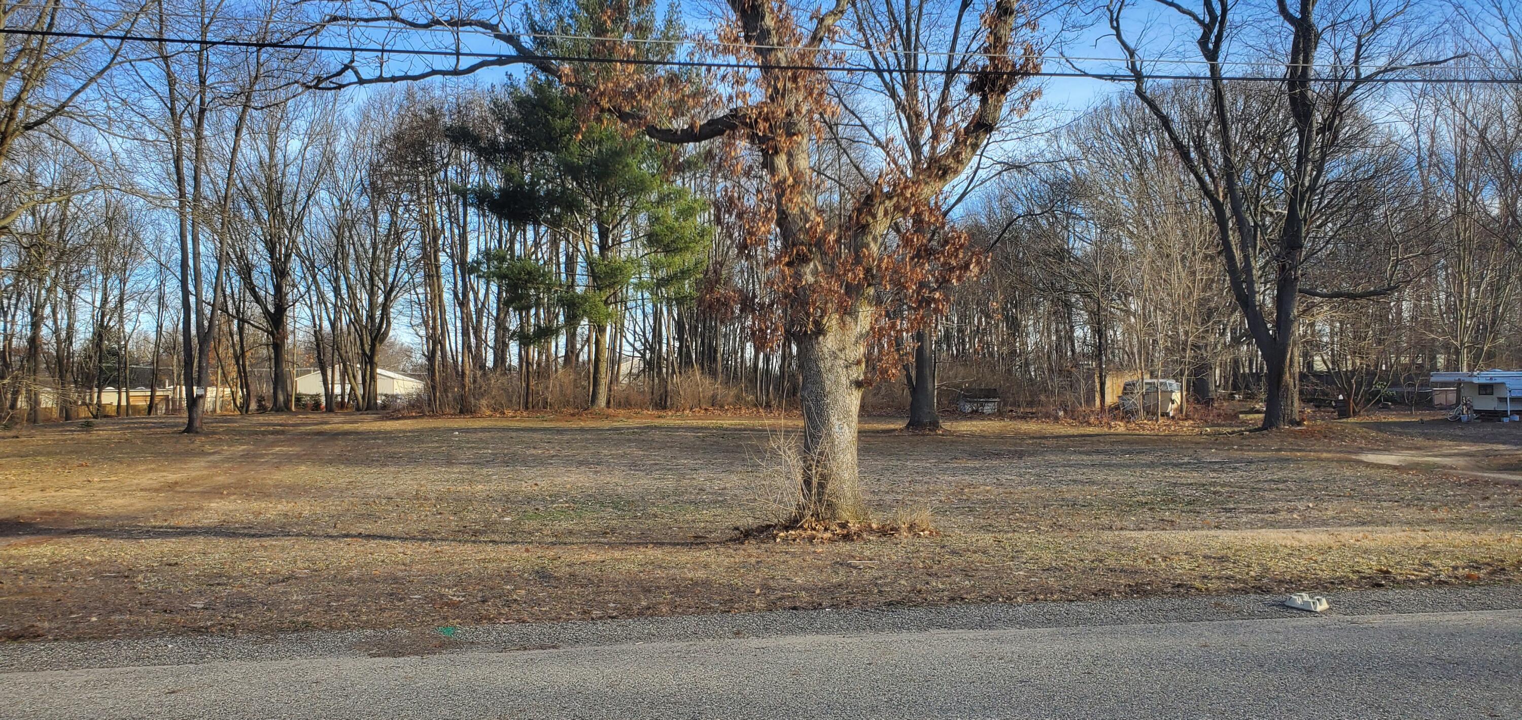 Burke Ave, Lot A