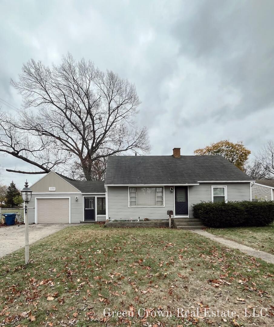 1173 W Broadway Avenue
