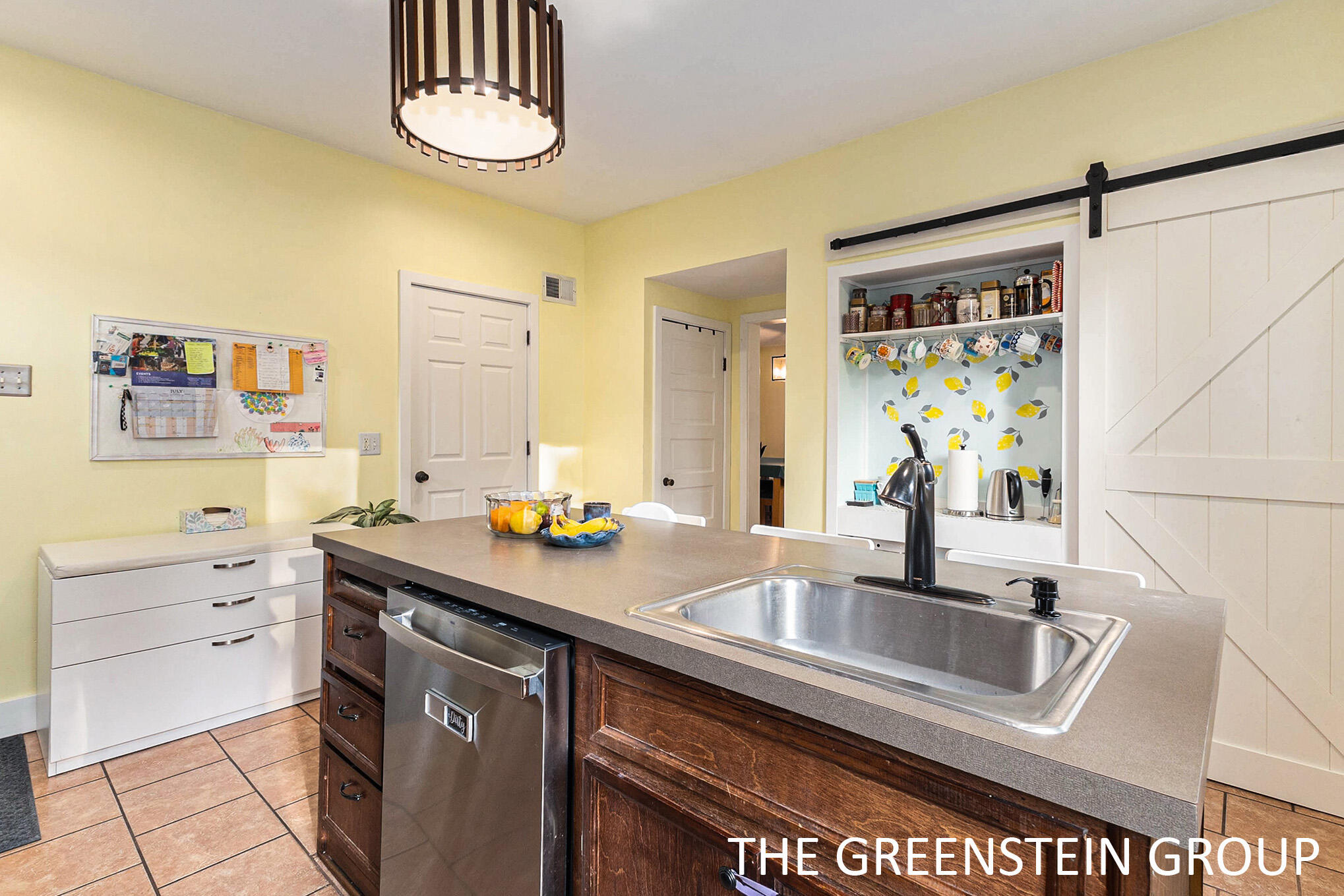 193 W 18th Street