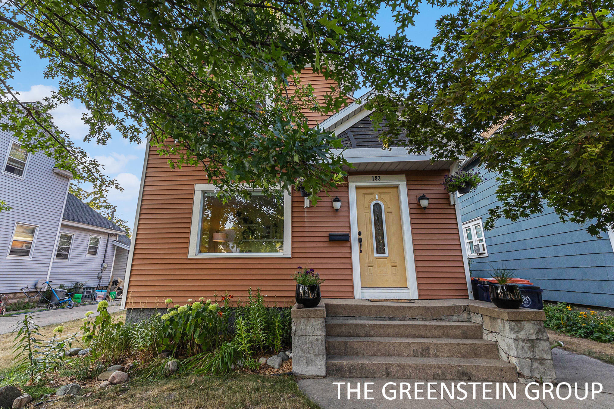 193 W 18th Street