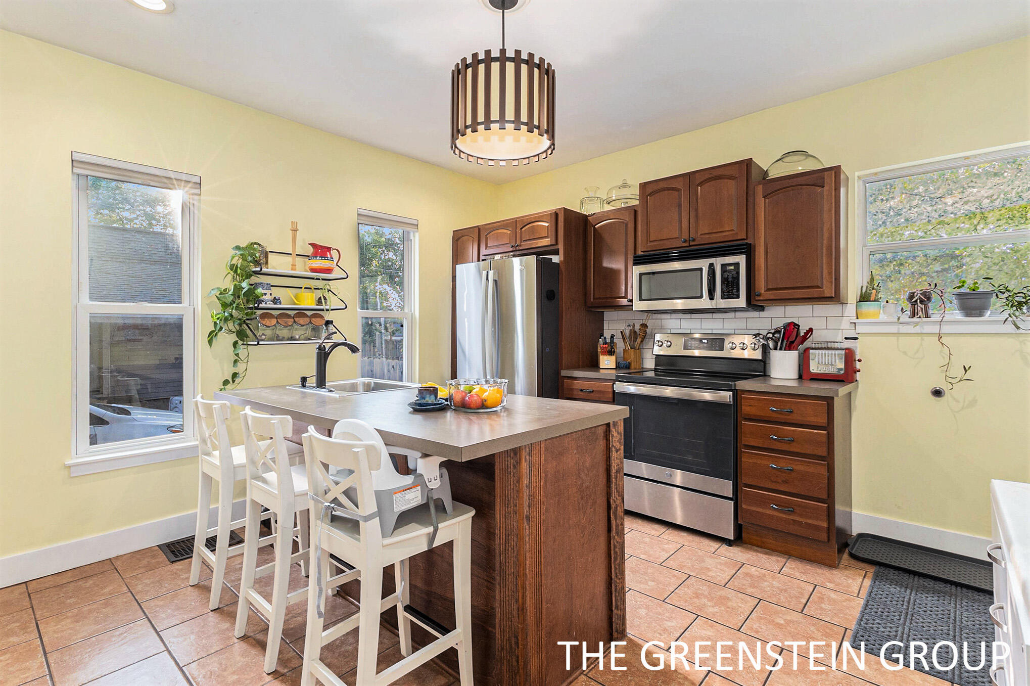 193 W 18th Street