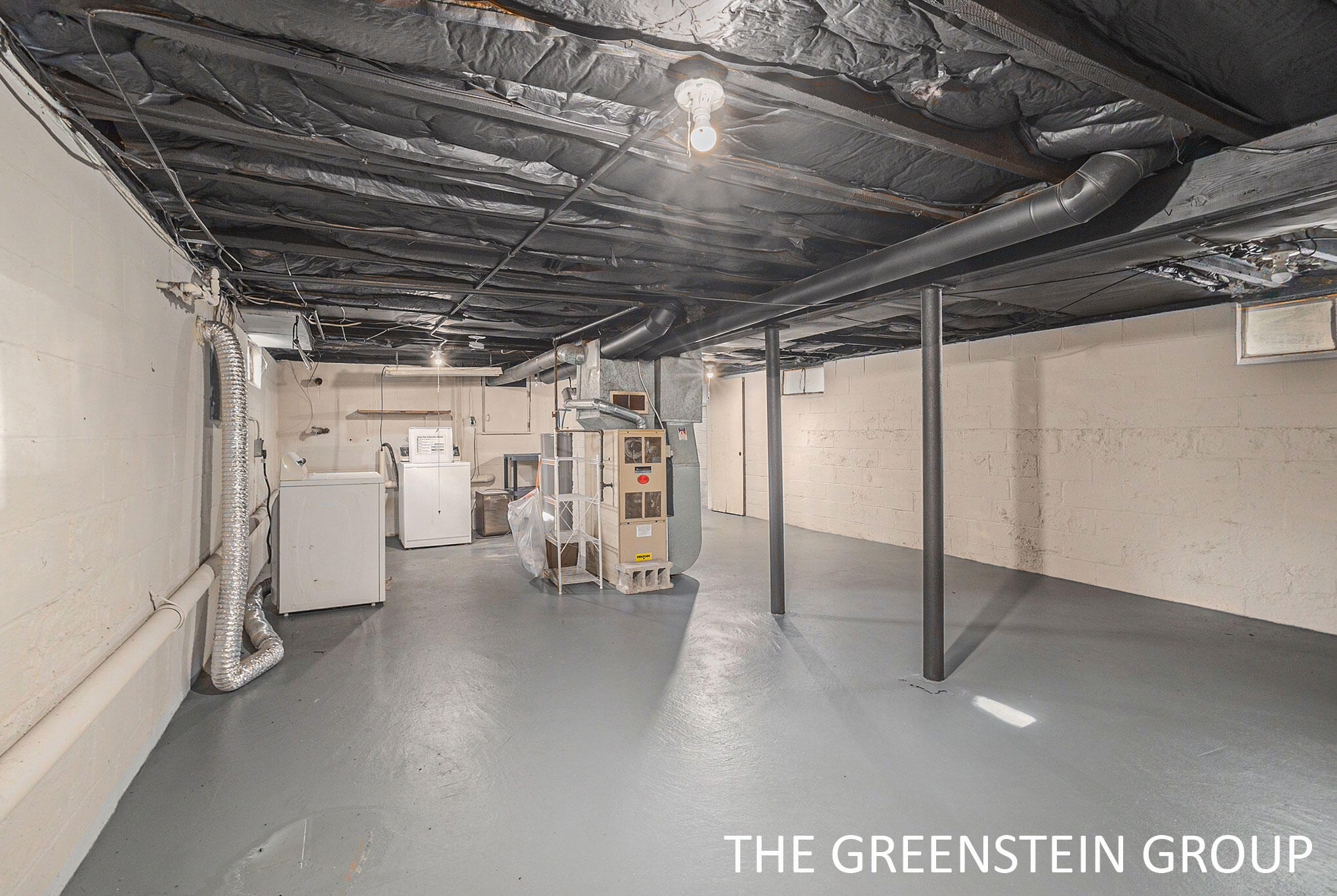 563 W 23rd Street