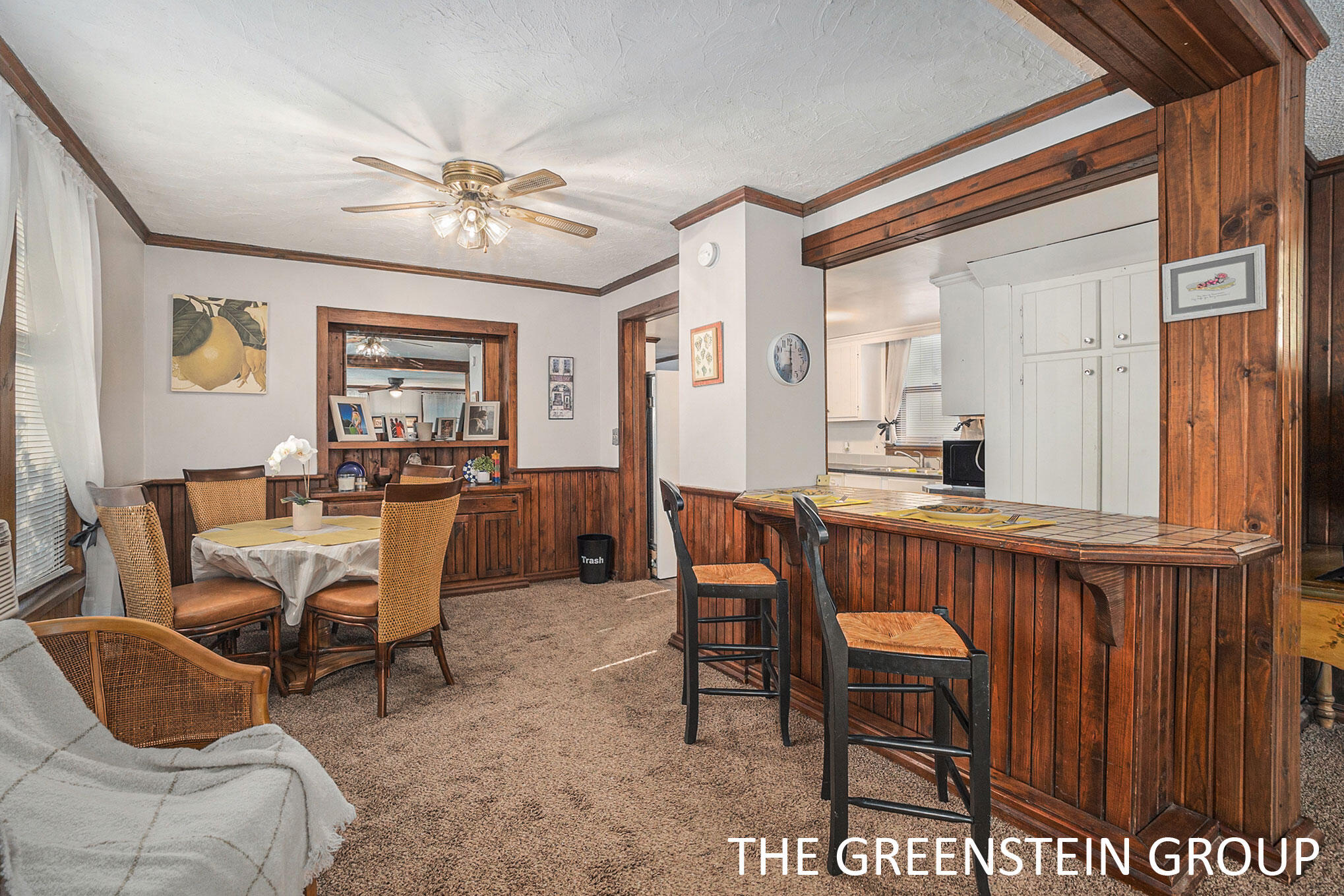 563 W 23rd Street