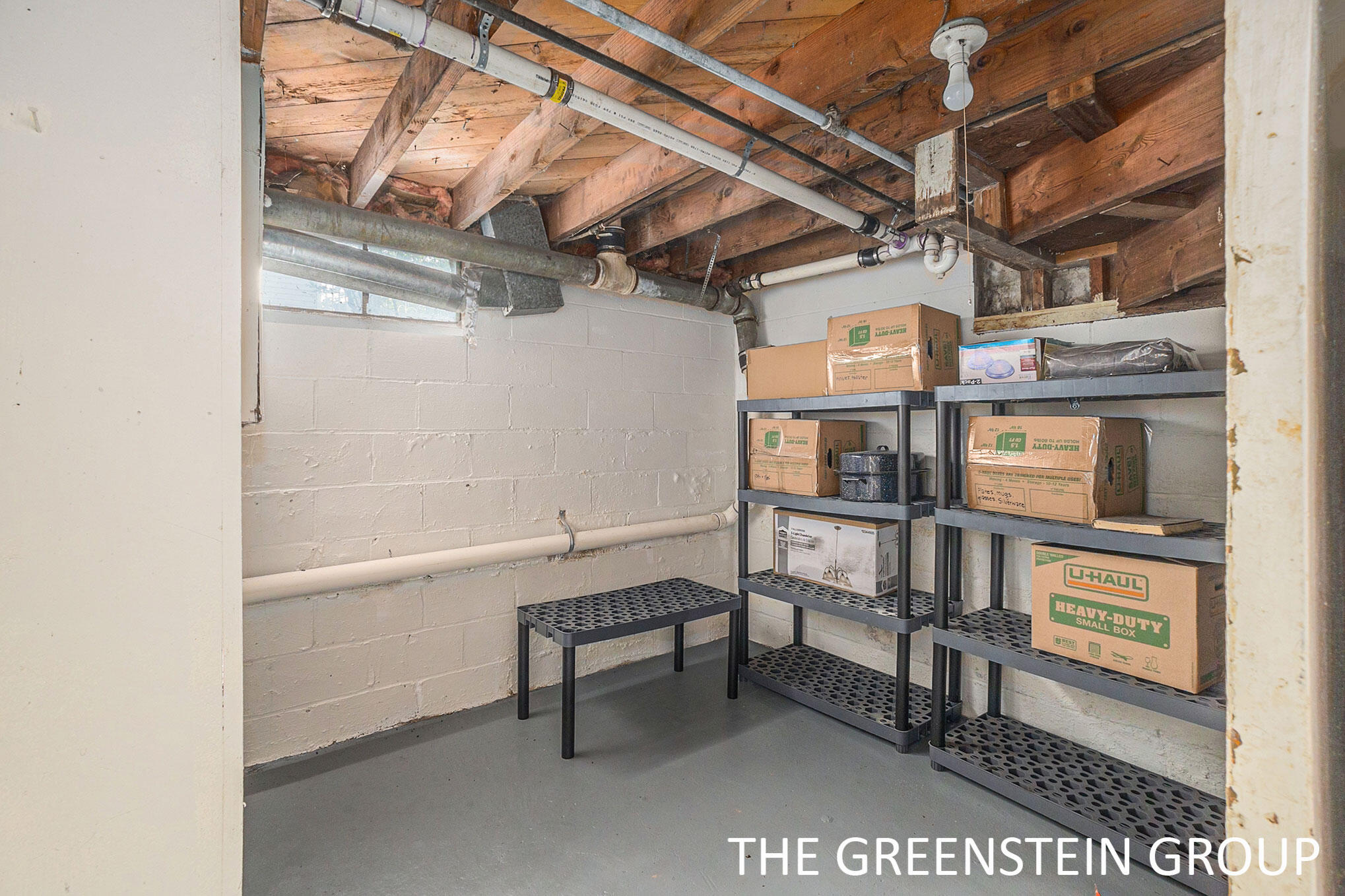 563 W 23rd Street