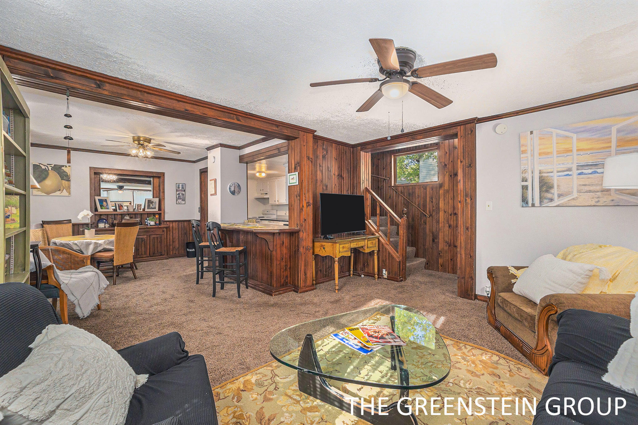 563 W 23rd Street