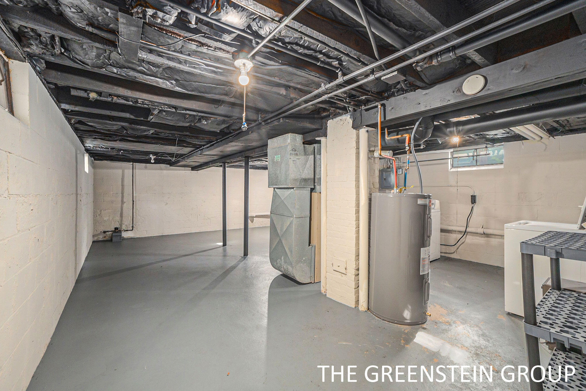 563 W 23rd Street