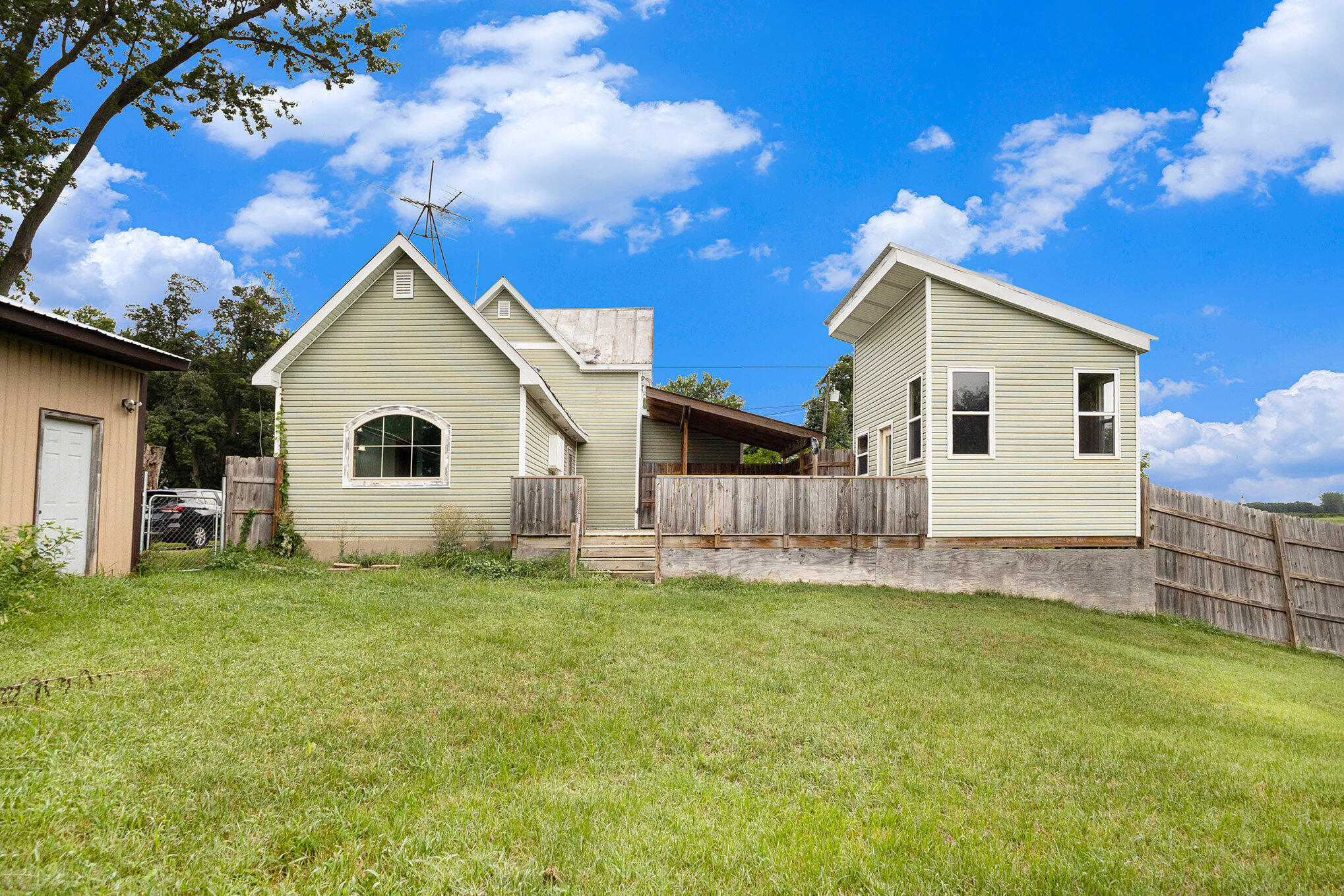 6384 107th Avenue, South Haven
