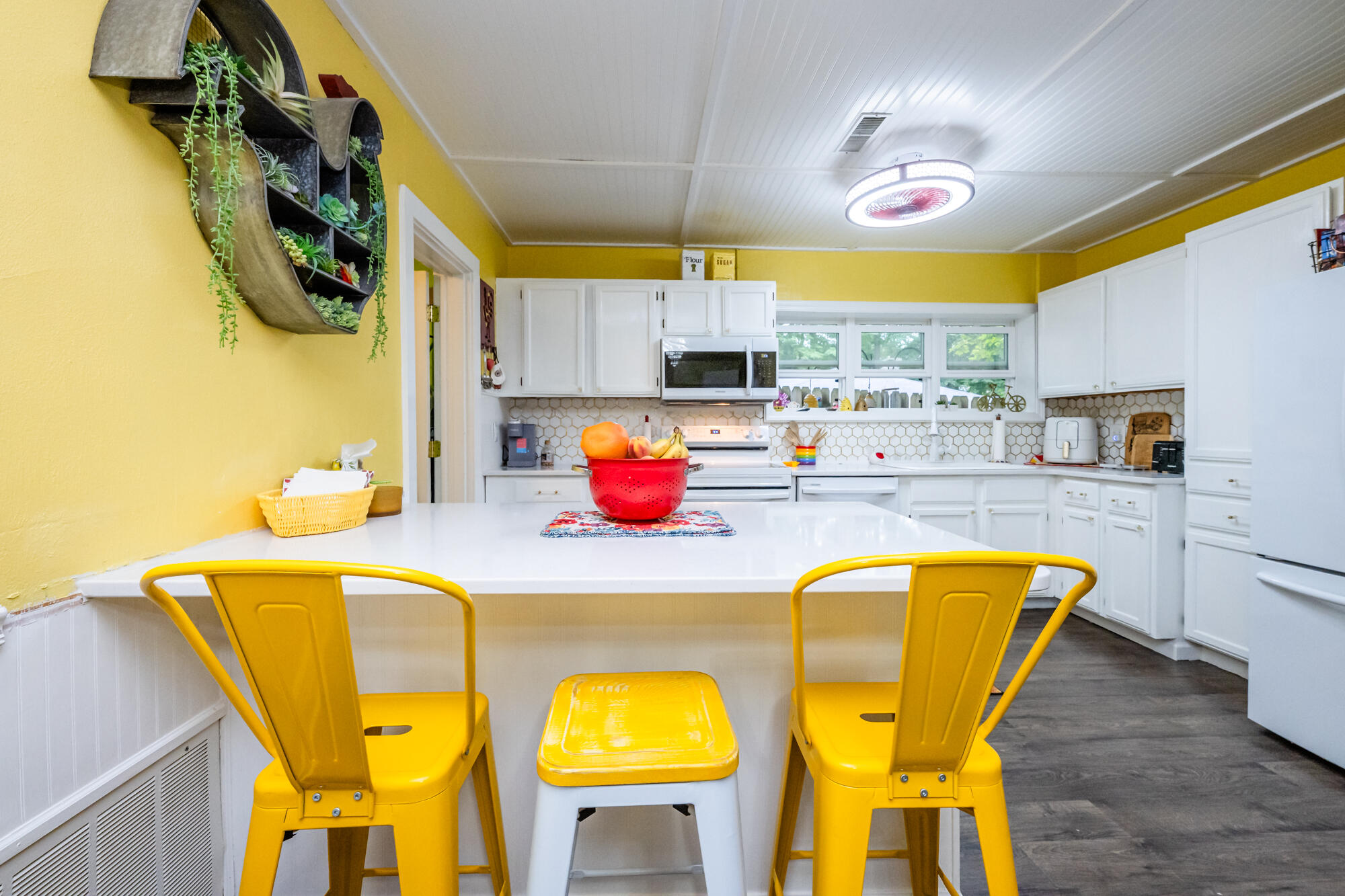 5439 Marquette Drive