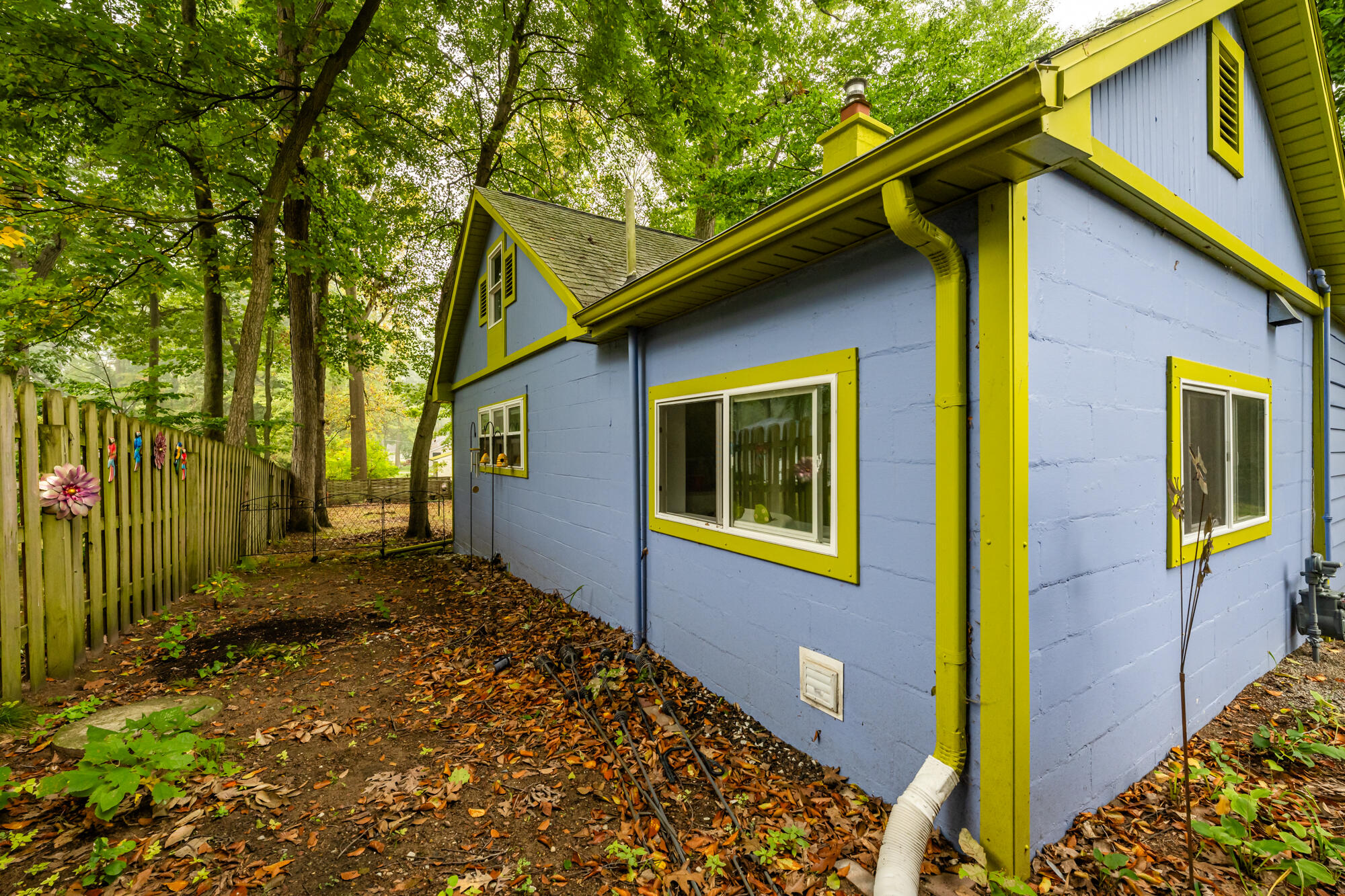 5439 Marquette Drive