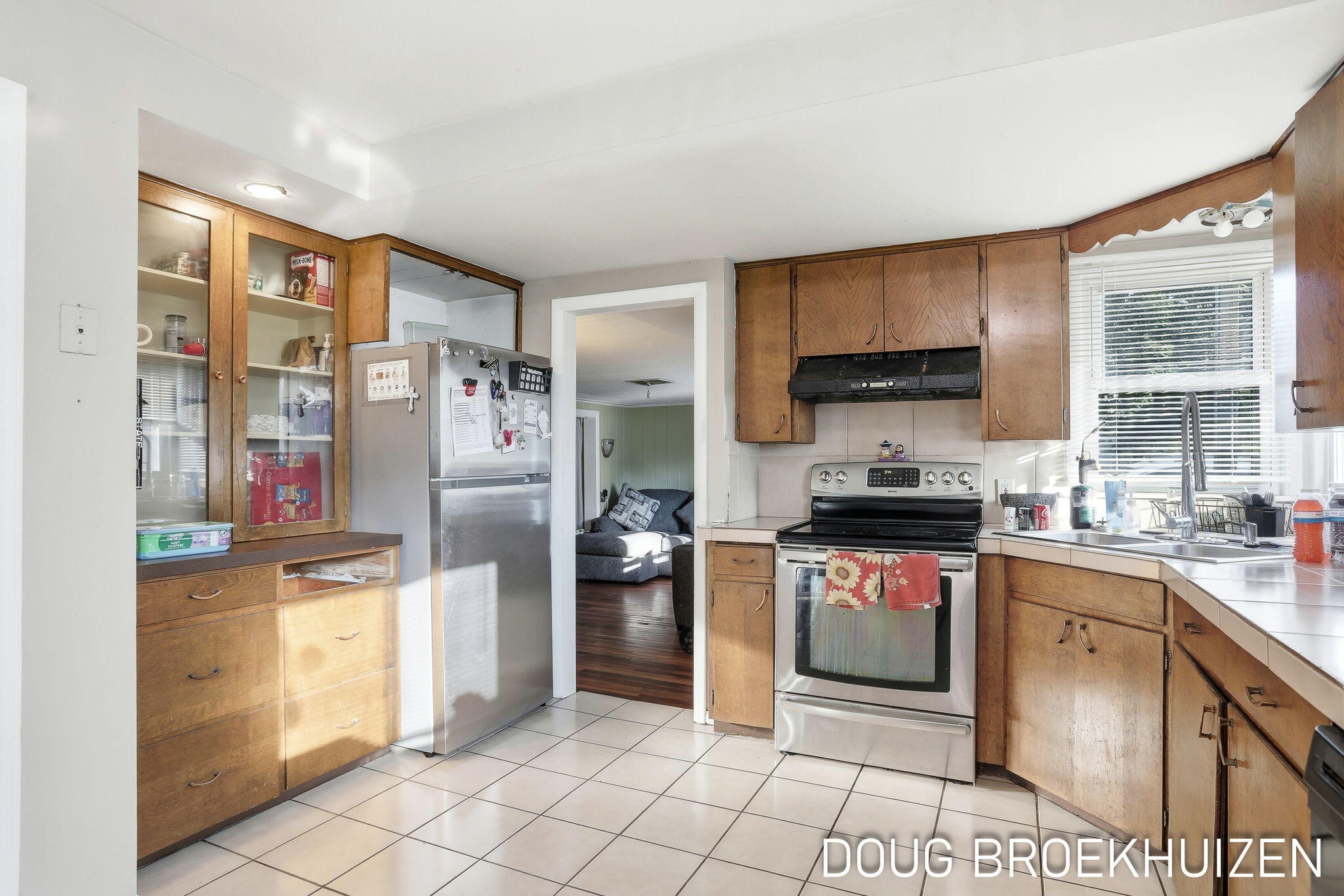 287 W 15th Street