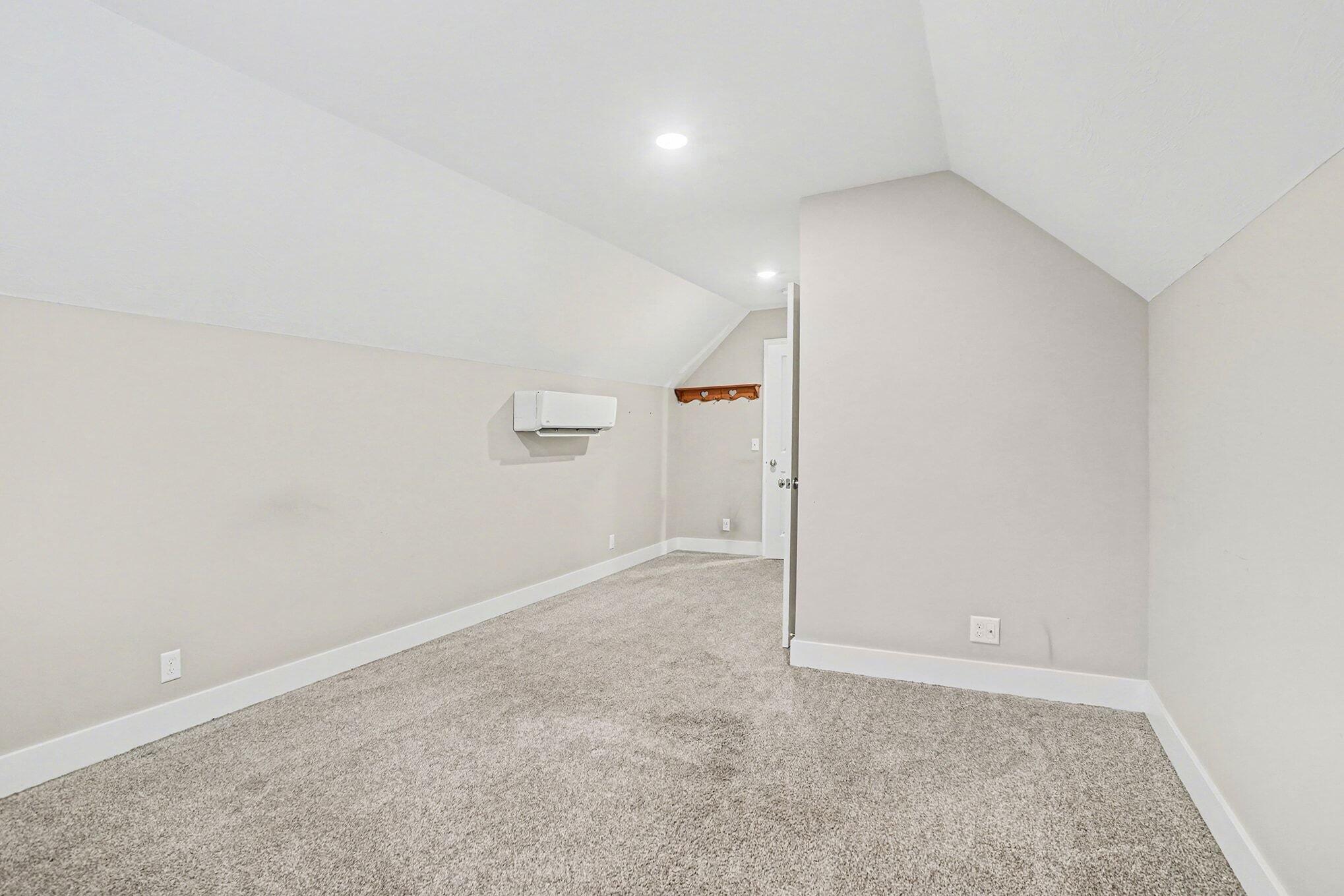 4709 Dune Grass Lane