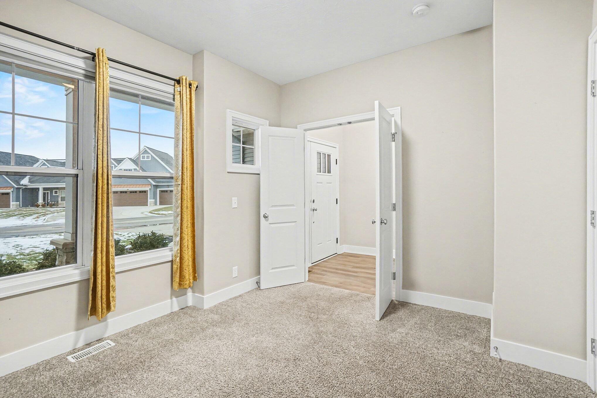 4709 Dune Grass Lane