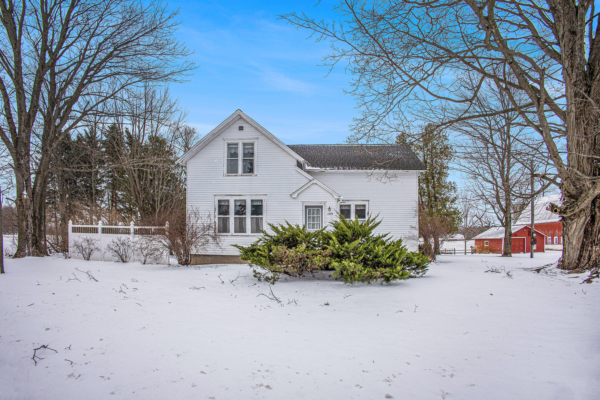 1529 W Hansen Road
