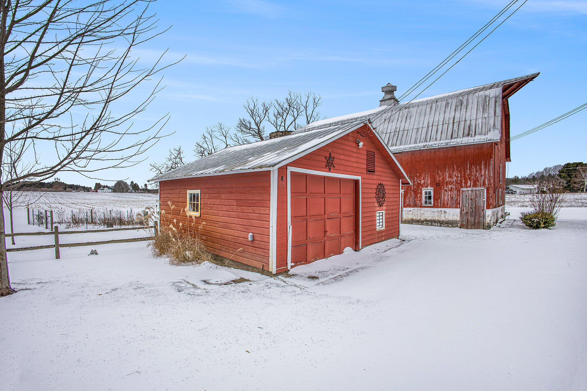 1529 W Hansen Road