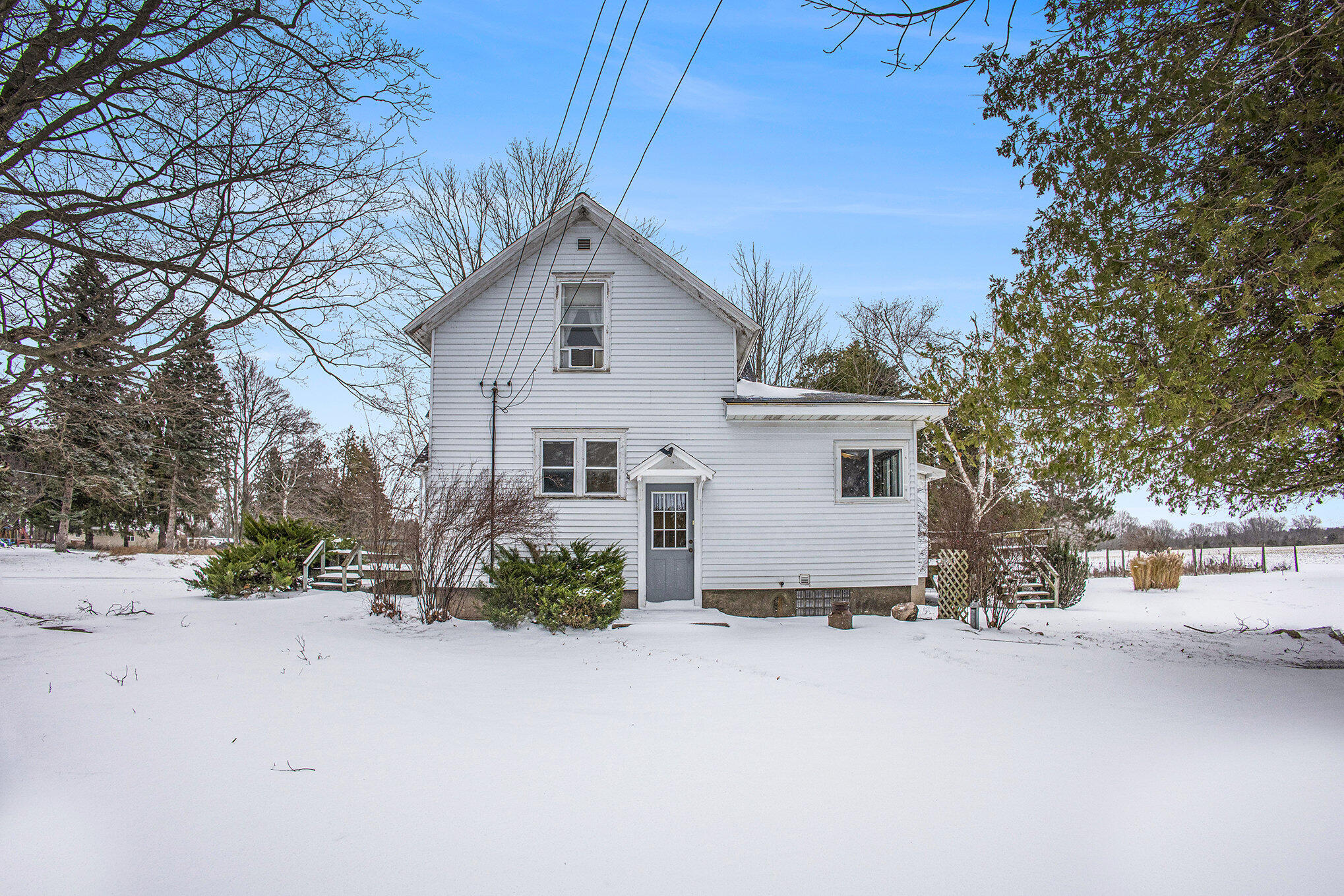 1529 W Hansen Road