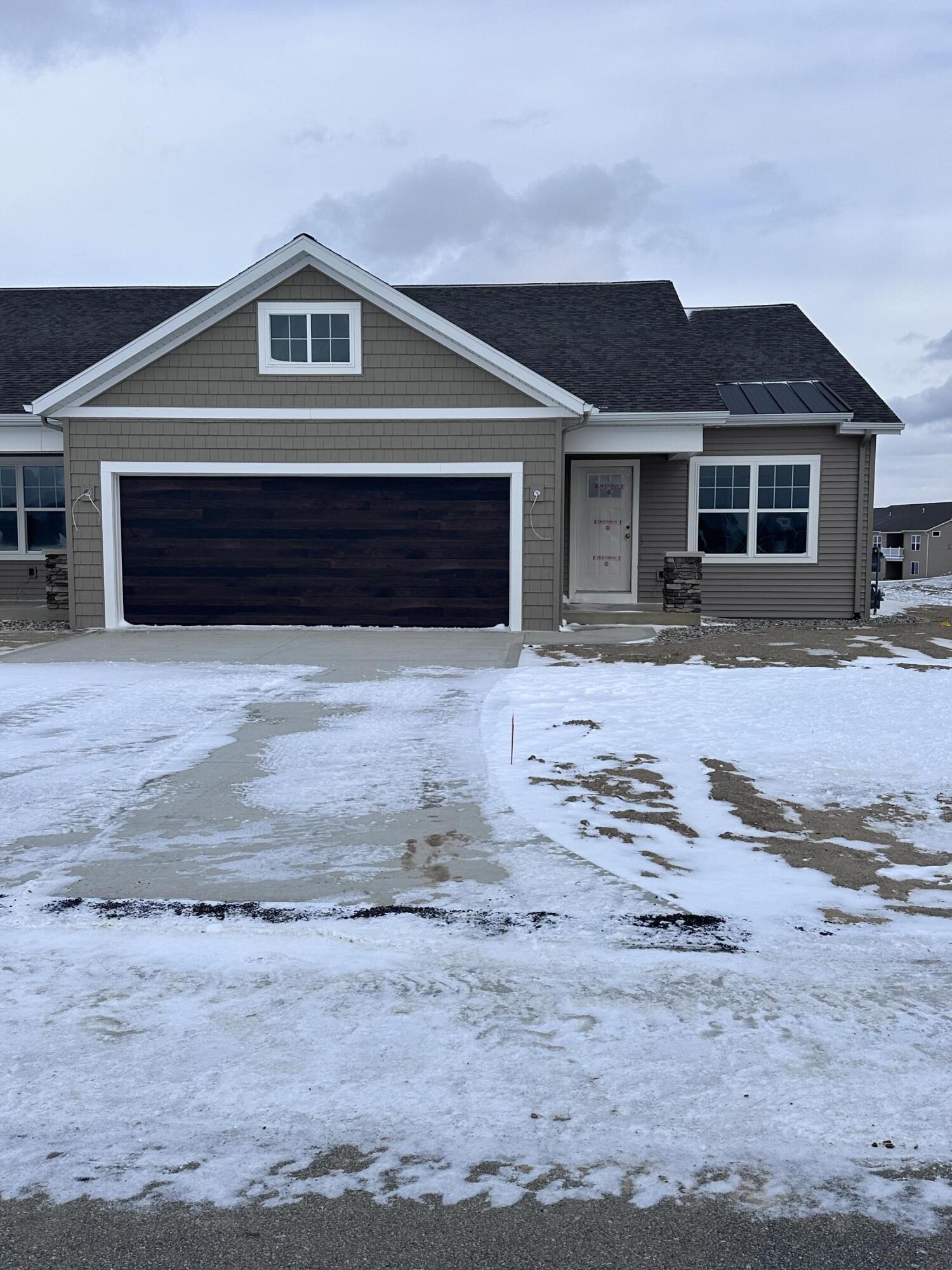 4500 Meadow Pond Way 65