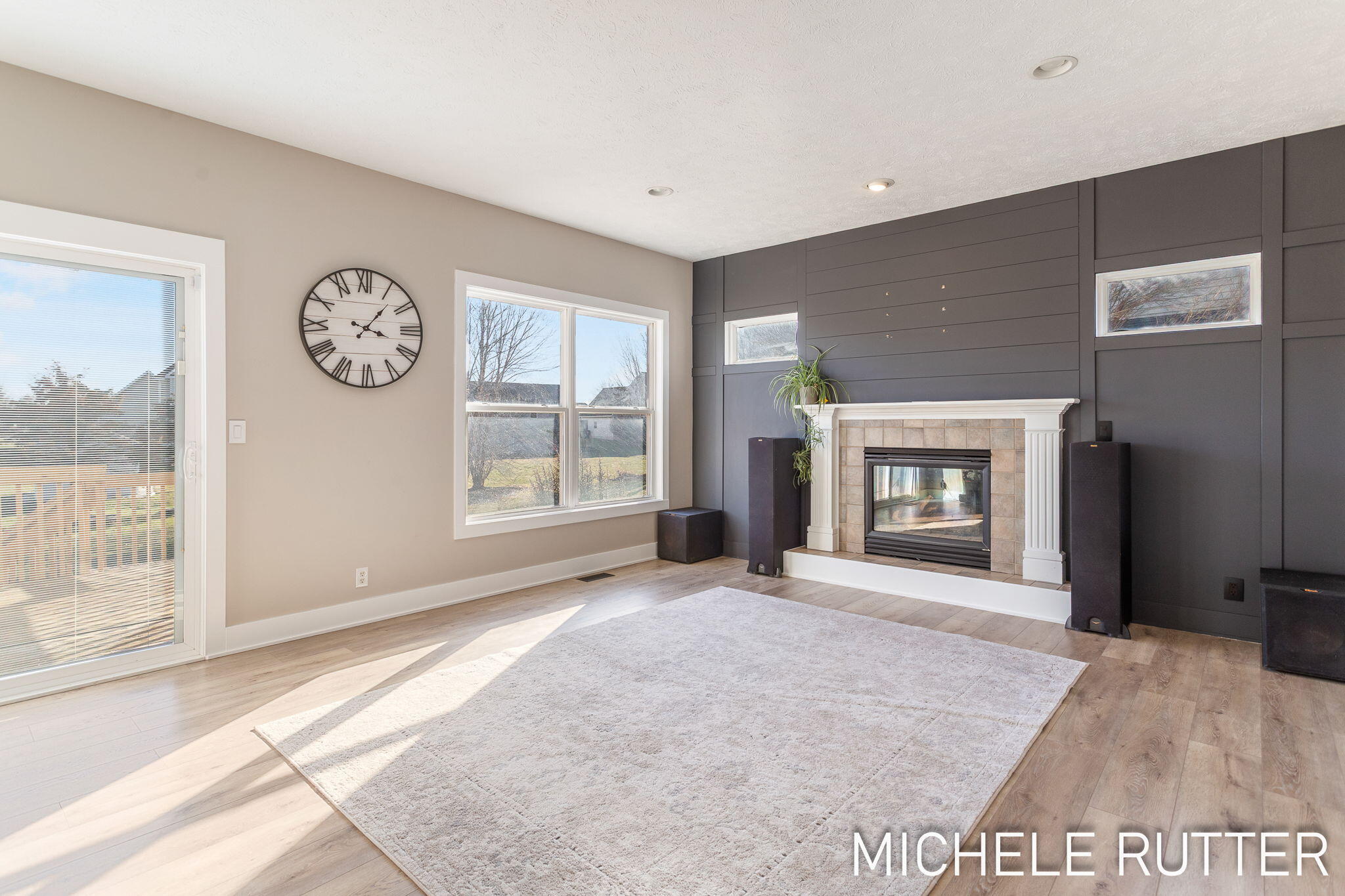 1399 Woodfield Drive