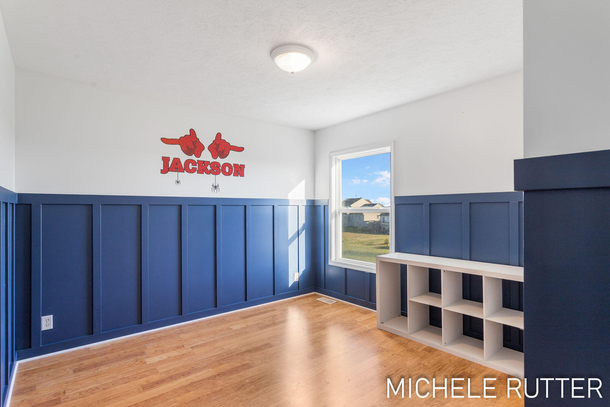 1399 Woodfield Drive