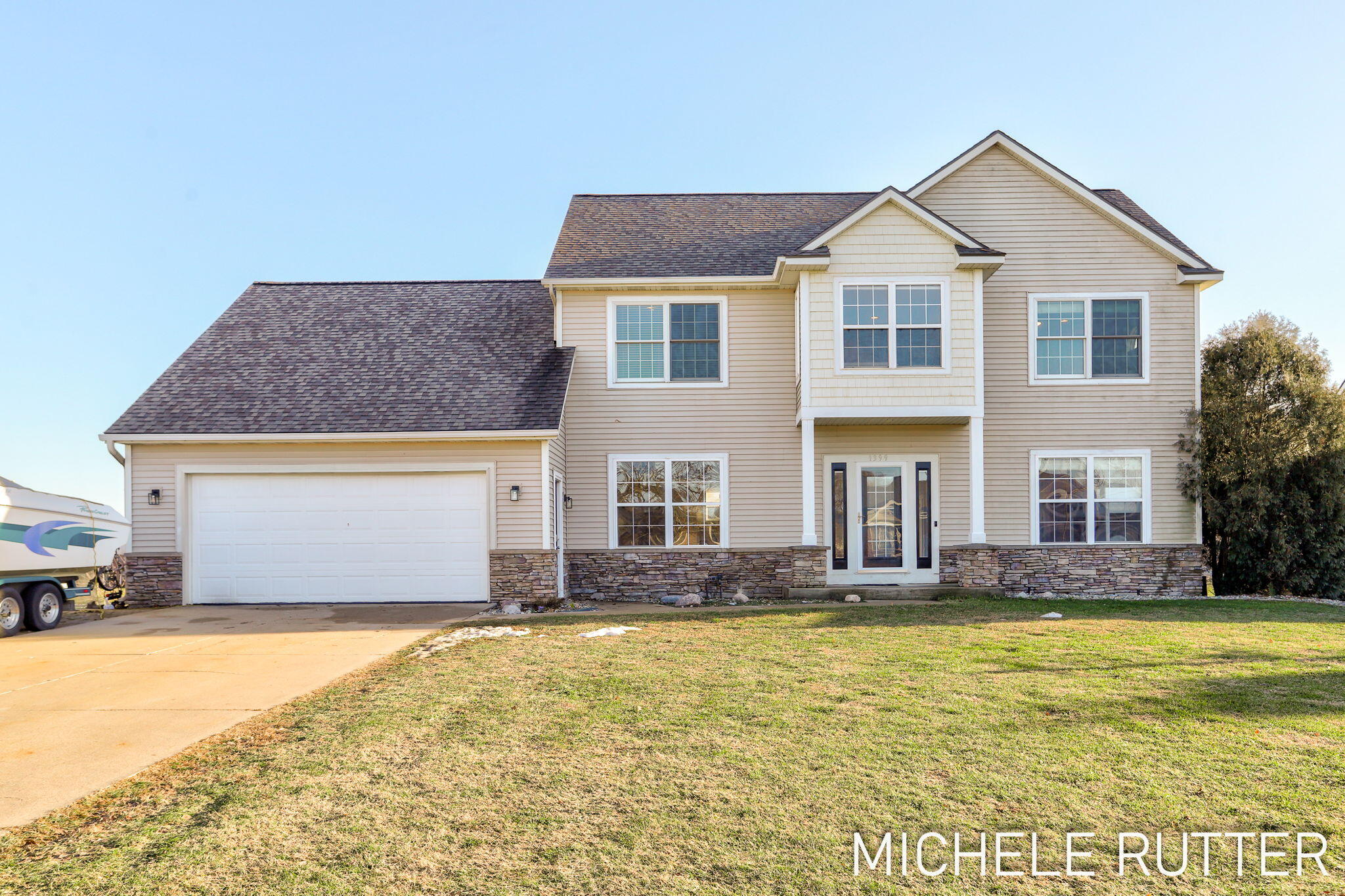 1399 Woodfield Drive