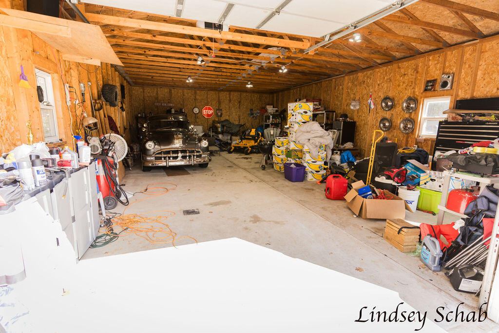 2211 E 13 Mile Road