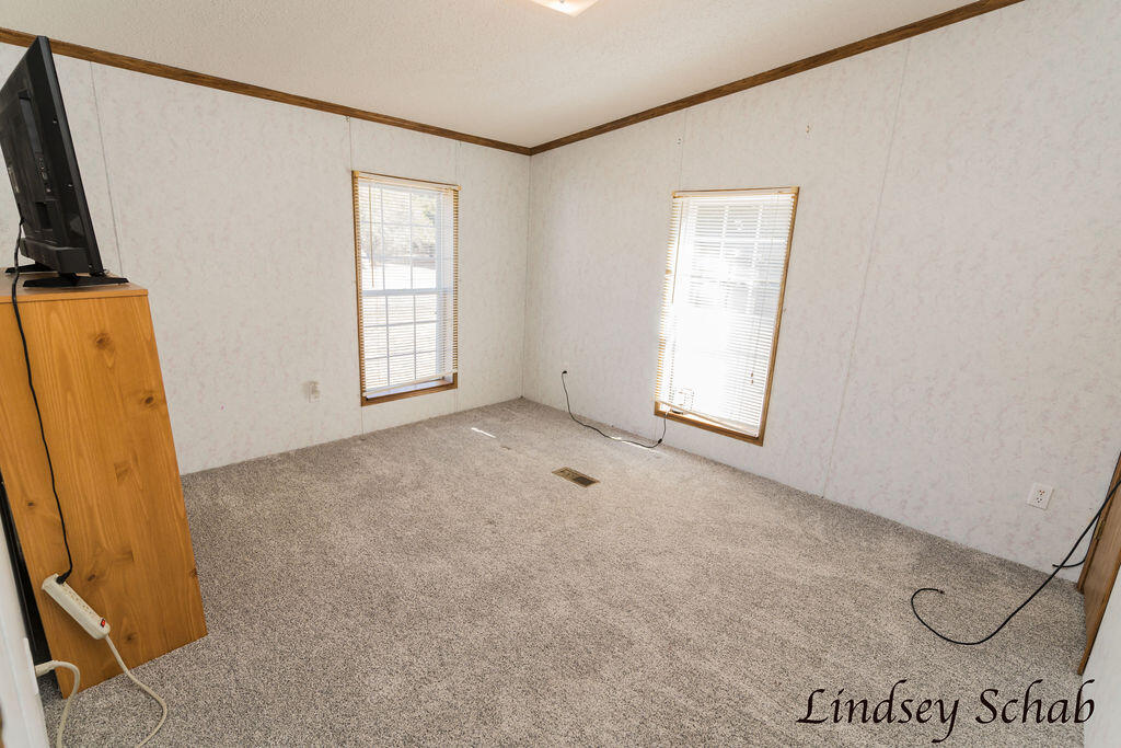 2211 E 13 Mile Road