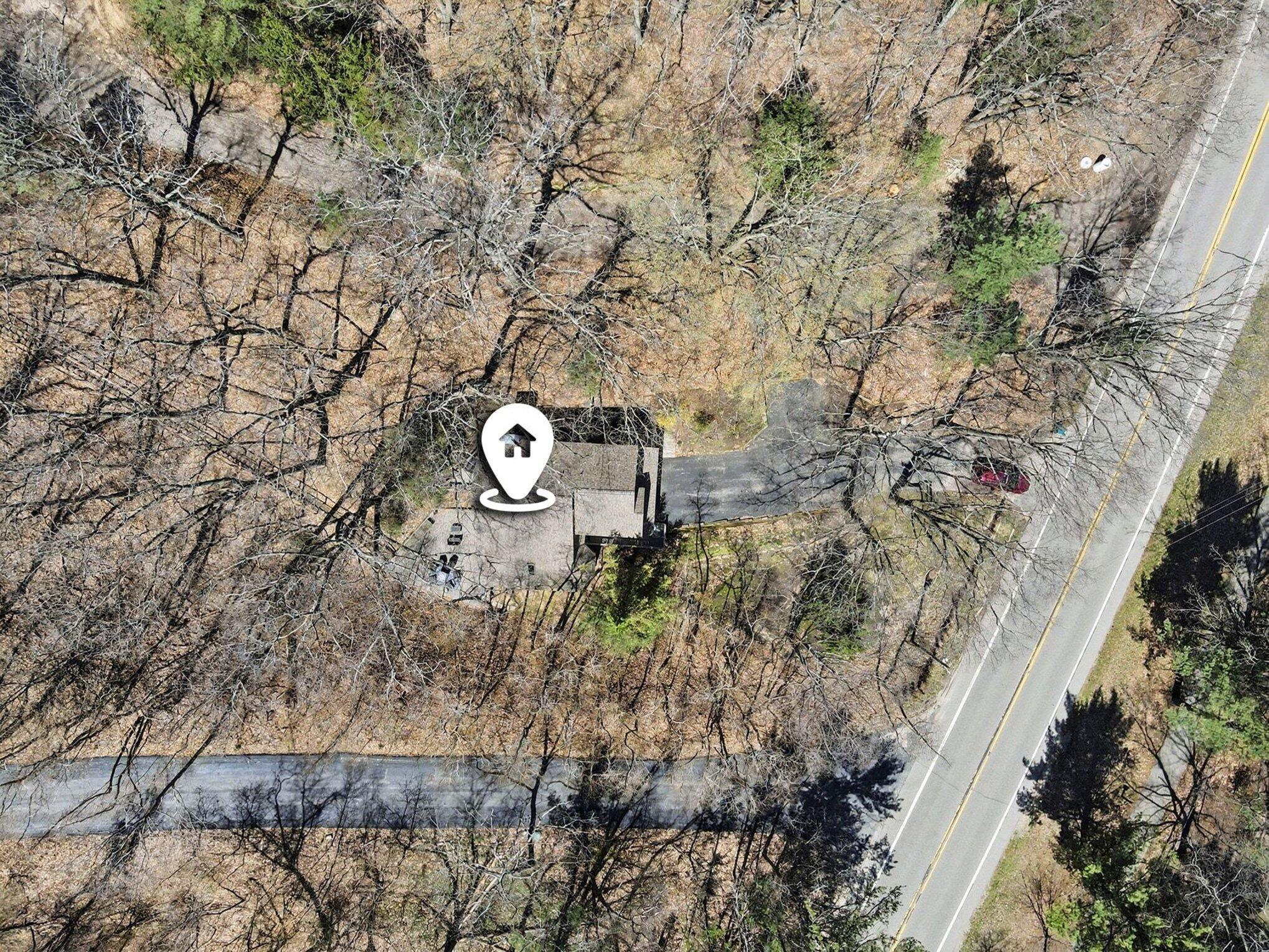 6479 Lakeshore Avenue