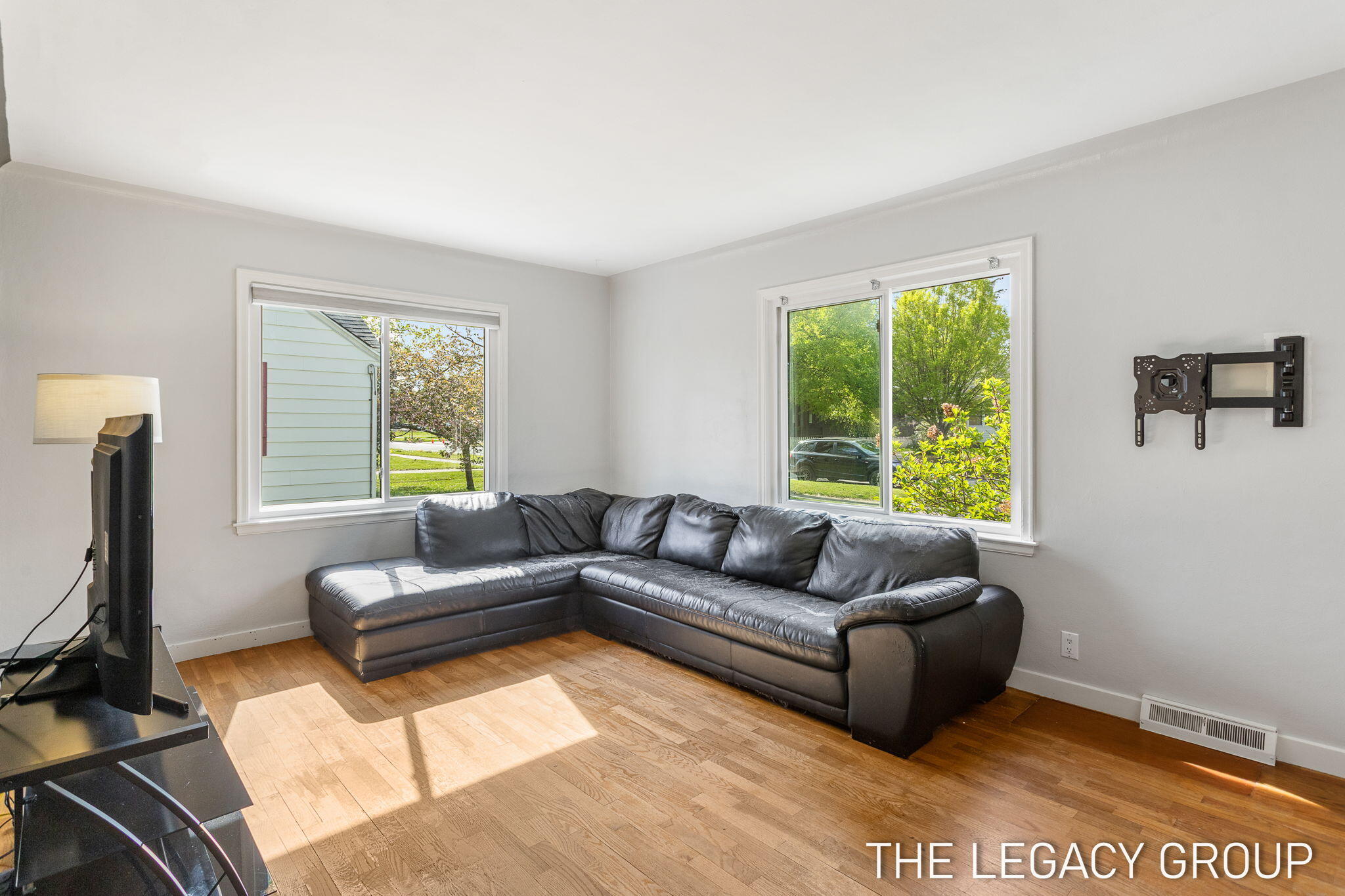 193 E 26th Street