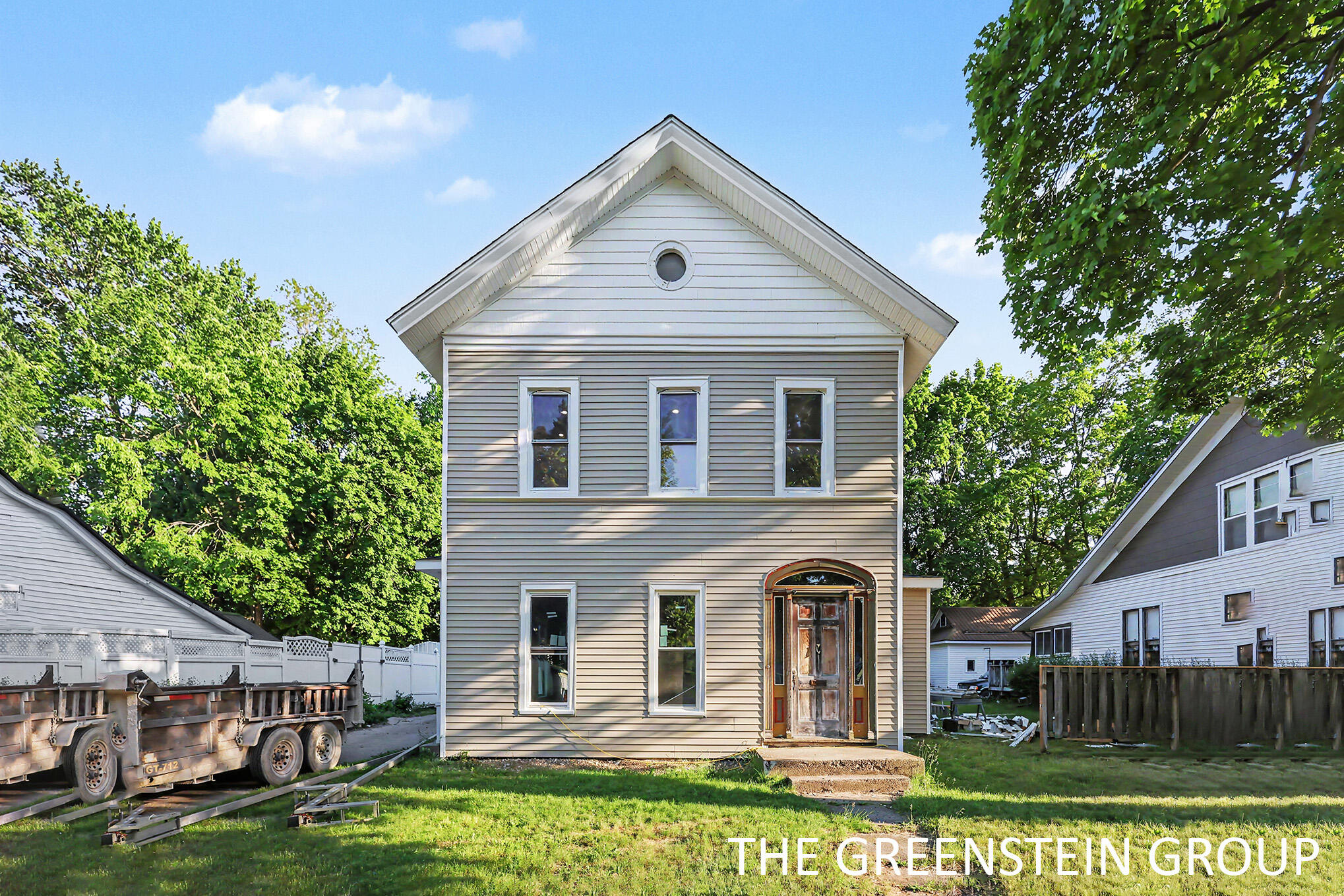 215 W Grove Street