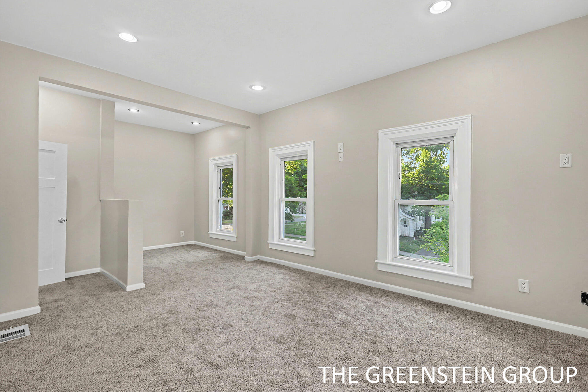 215 W Grove Street