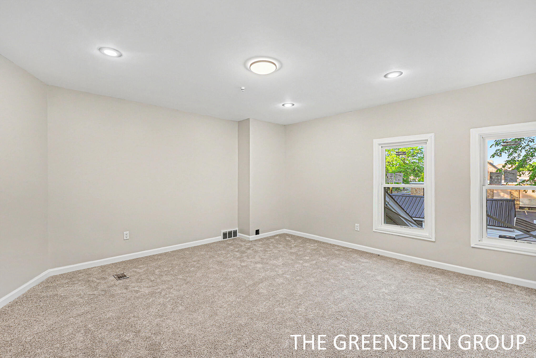 215 W Grove Street