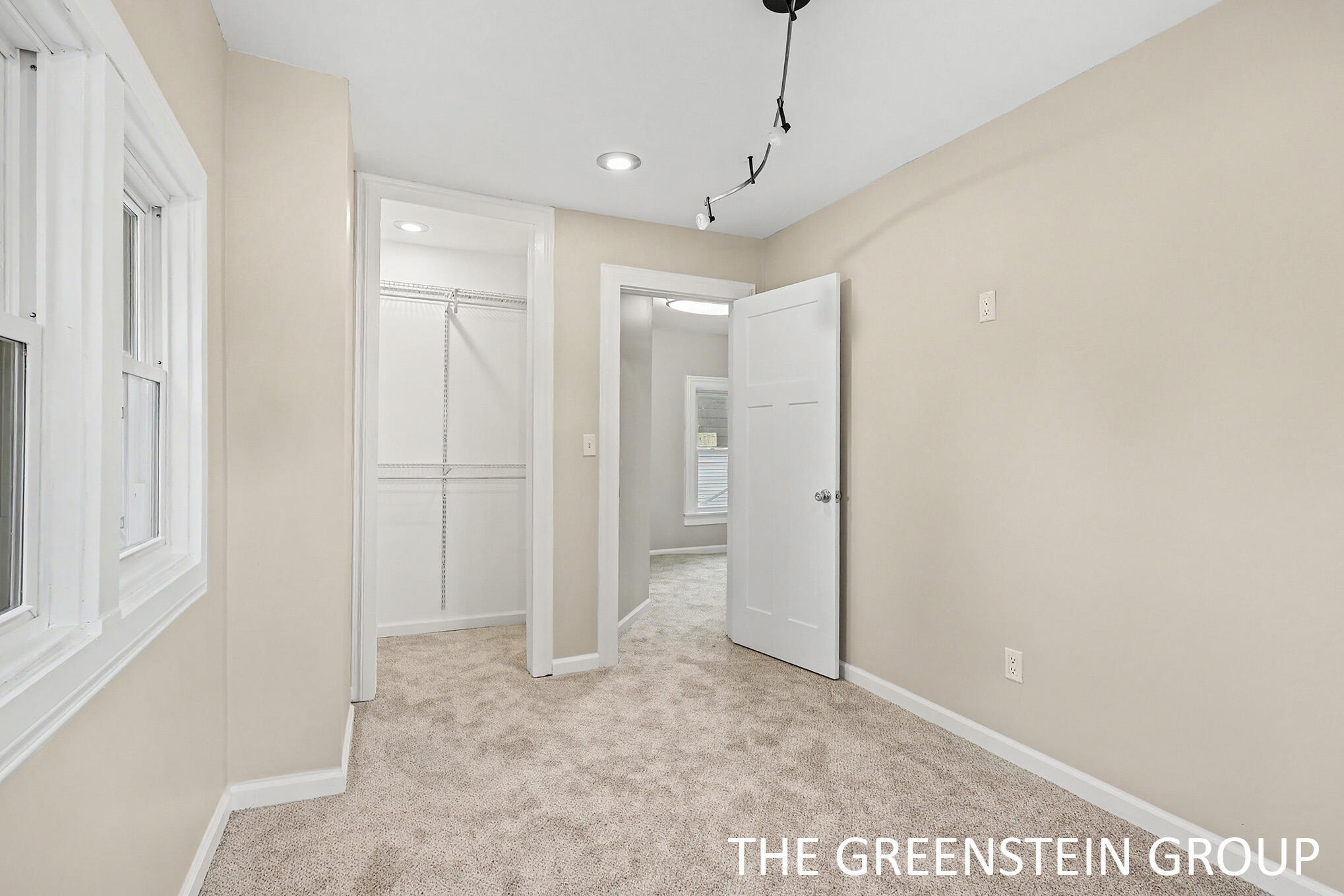 215 W Grove Street