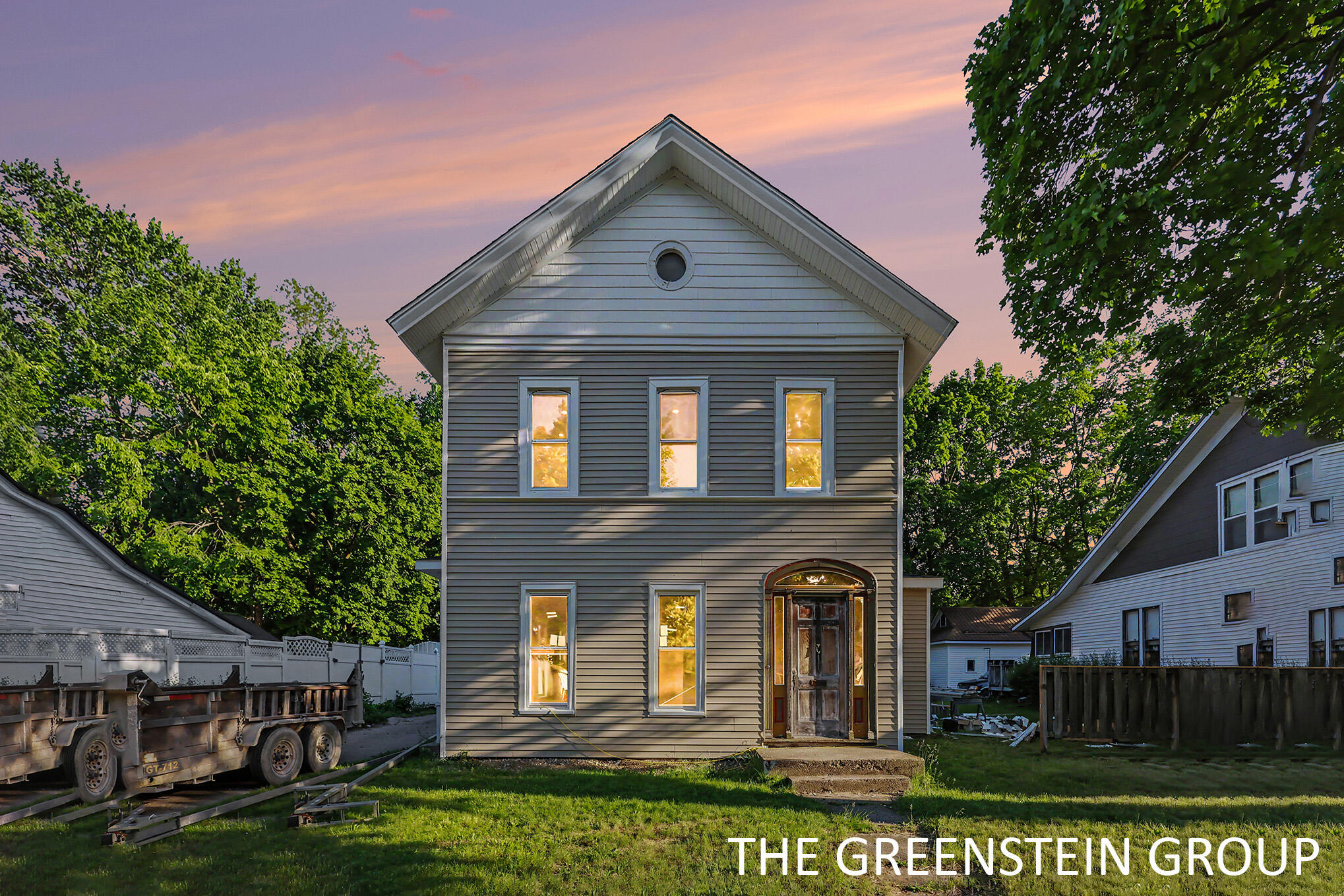 215 W Grove Street