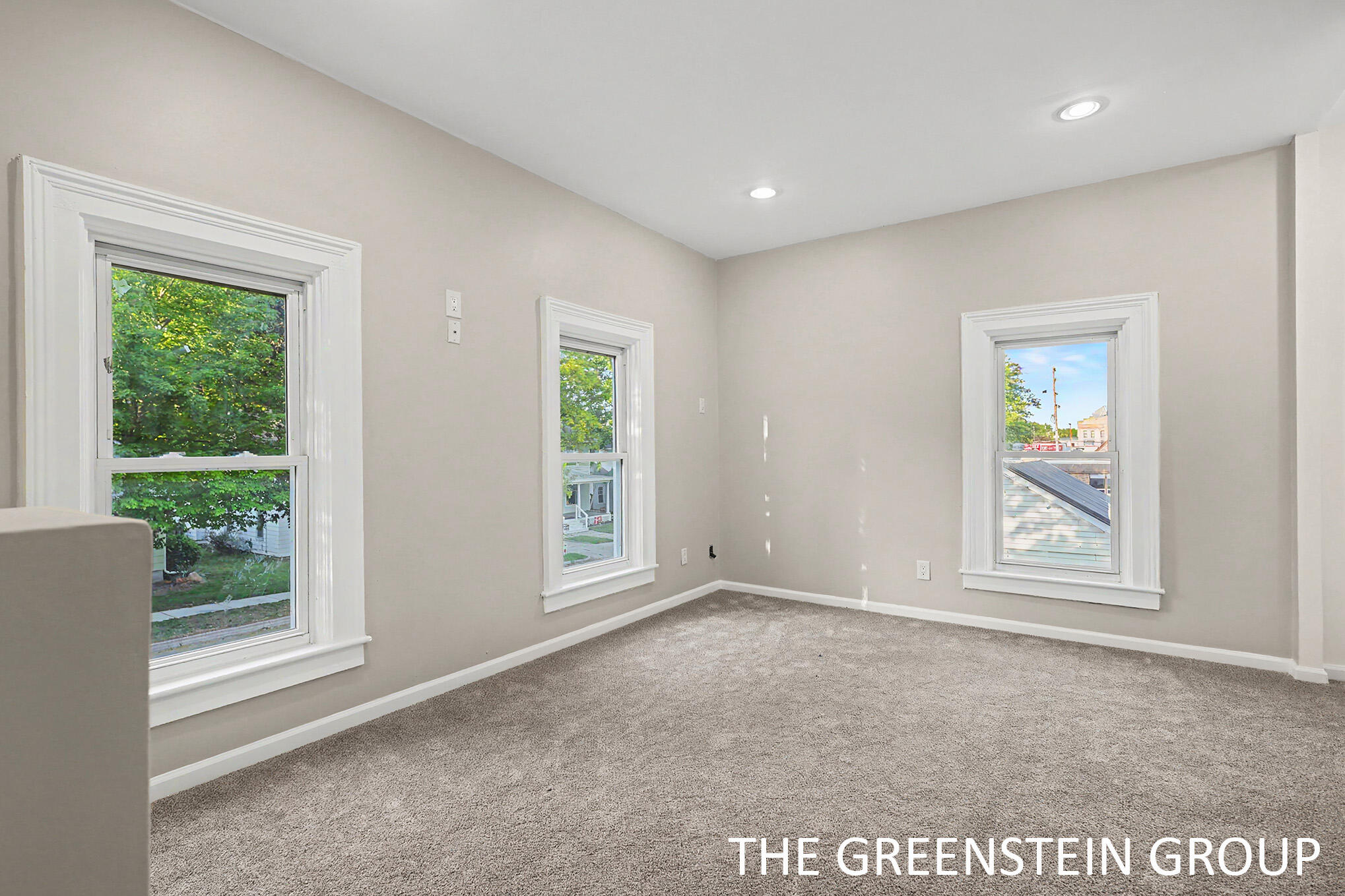 215 W Grove Street