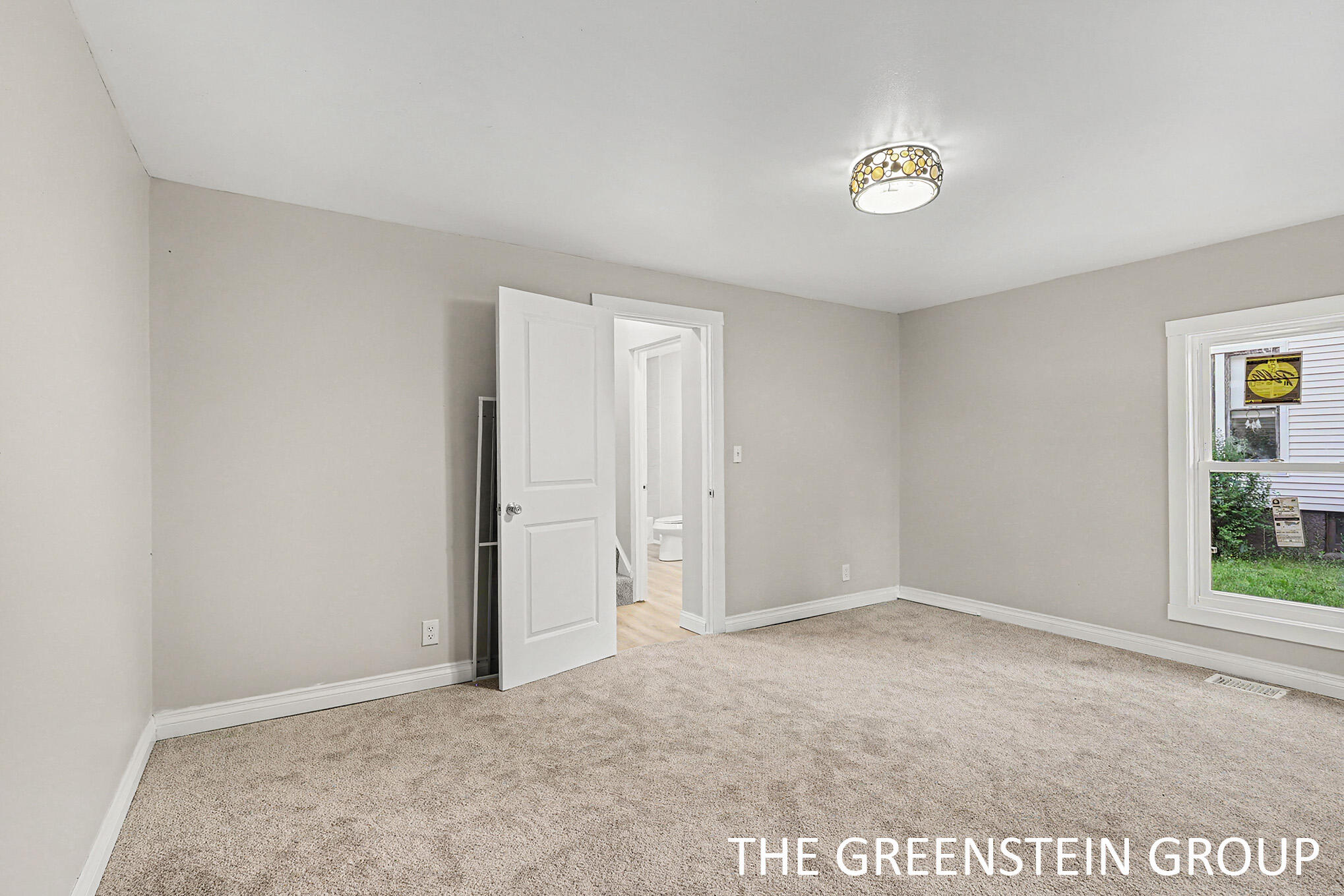 215 W Grove Street