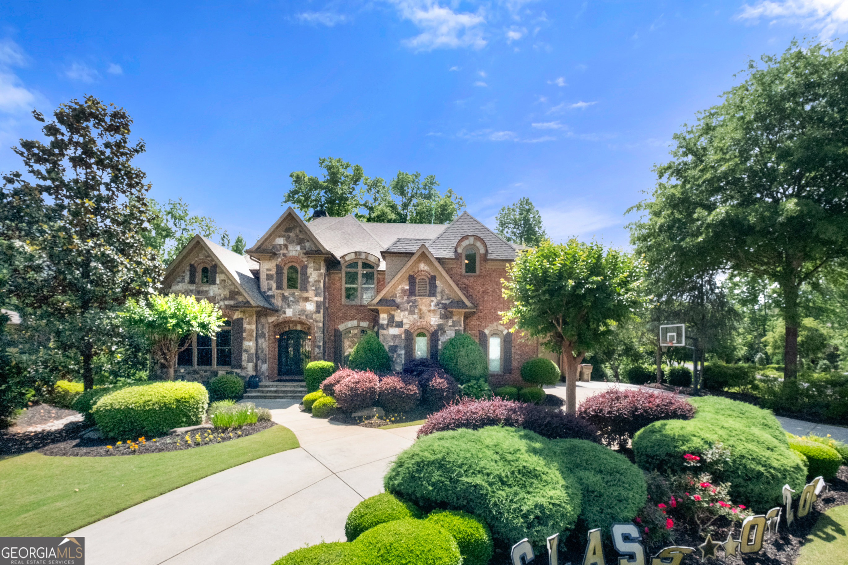 8340 Colonial Place