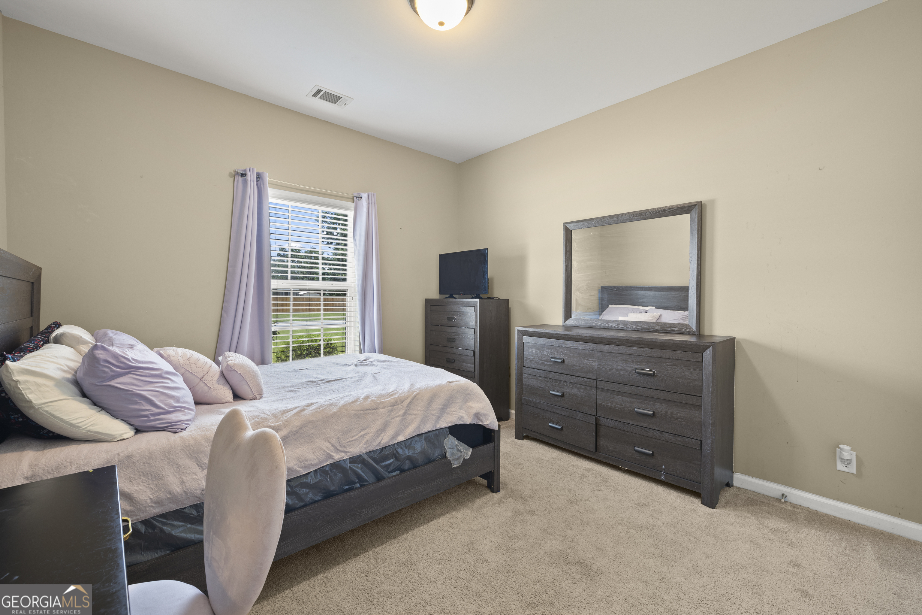 137 NE Highland Pony Way