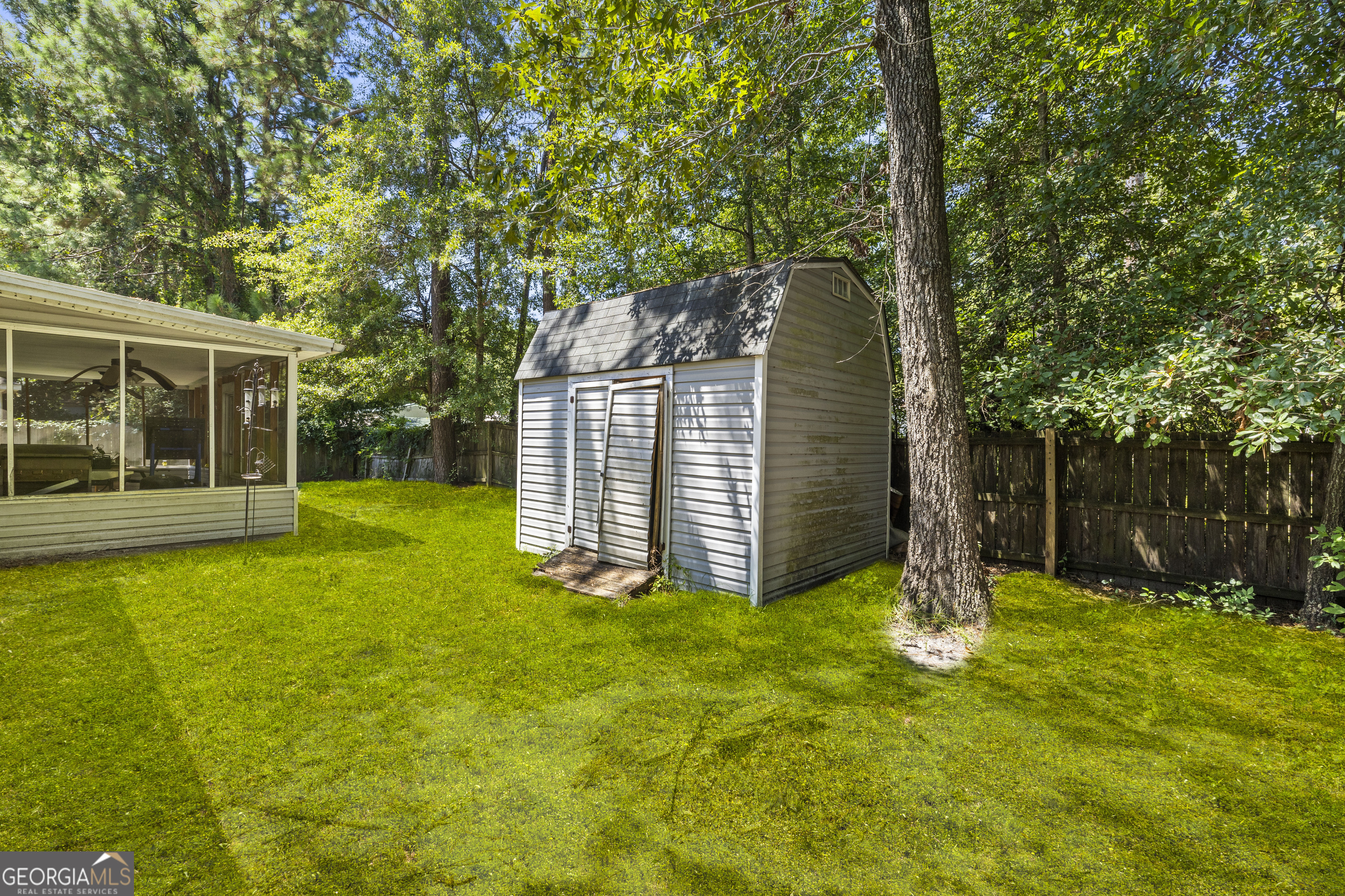 134 Crossing Circle