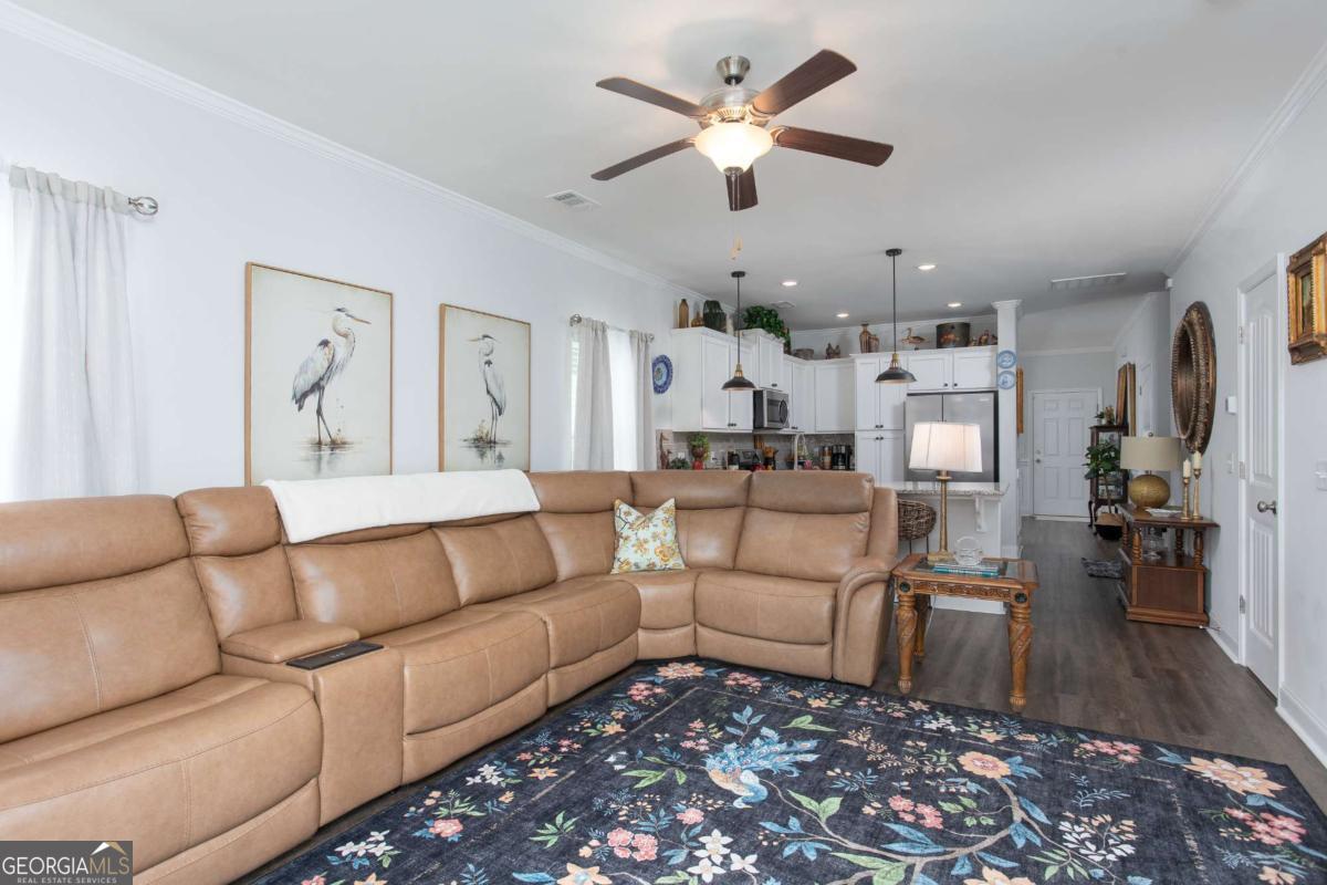 439 Governor Treutlen Circle